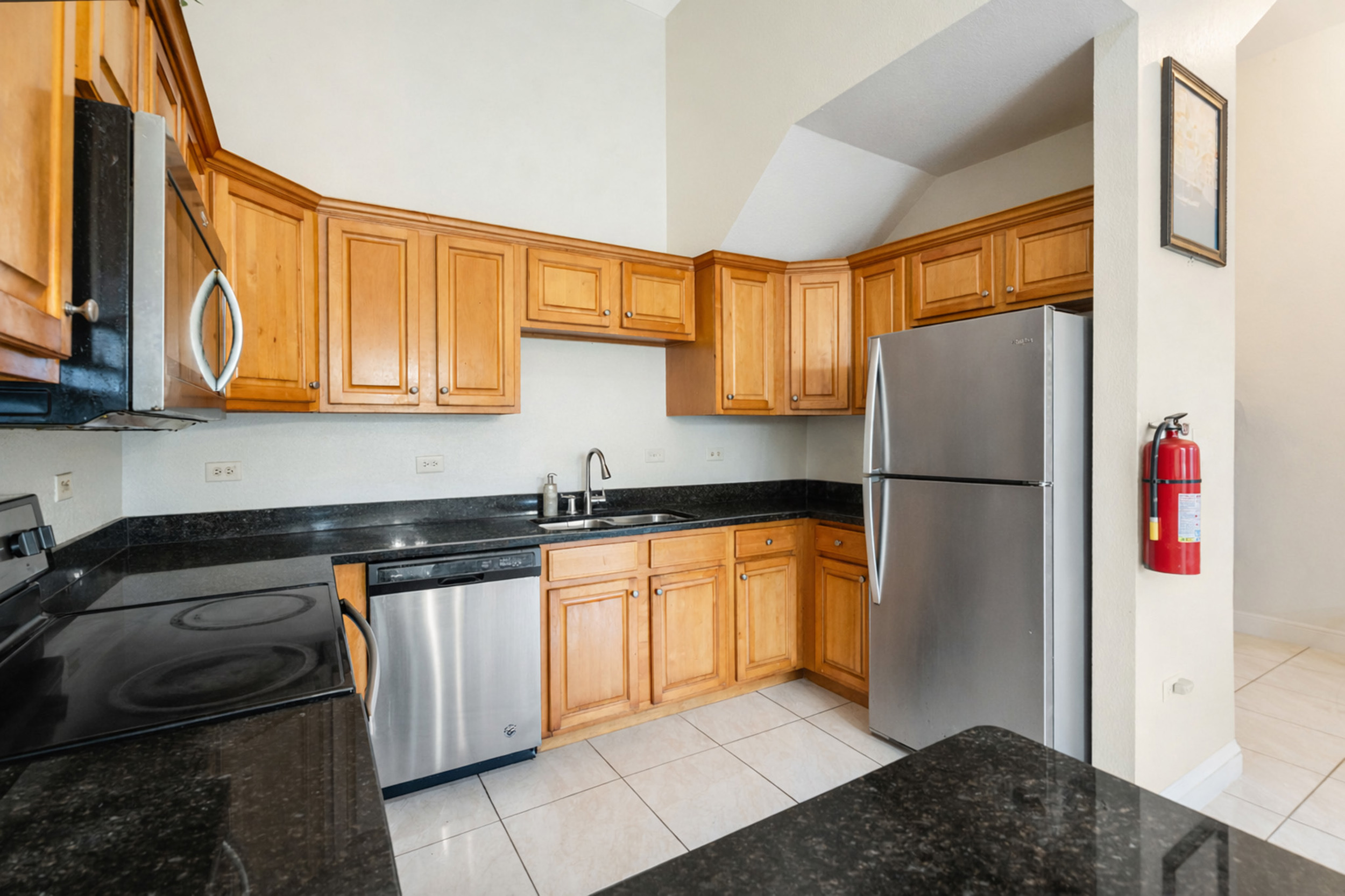 LAKELAND VILLAS UNIT 22 8