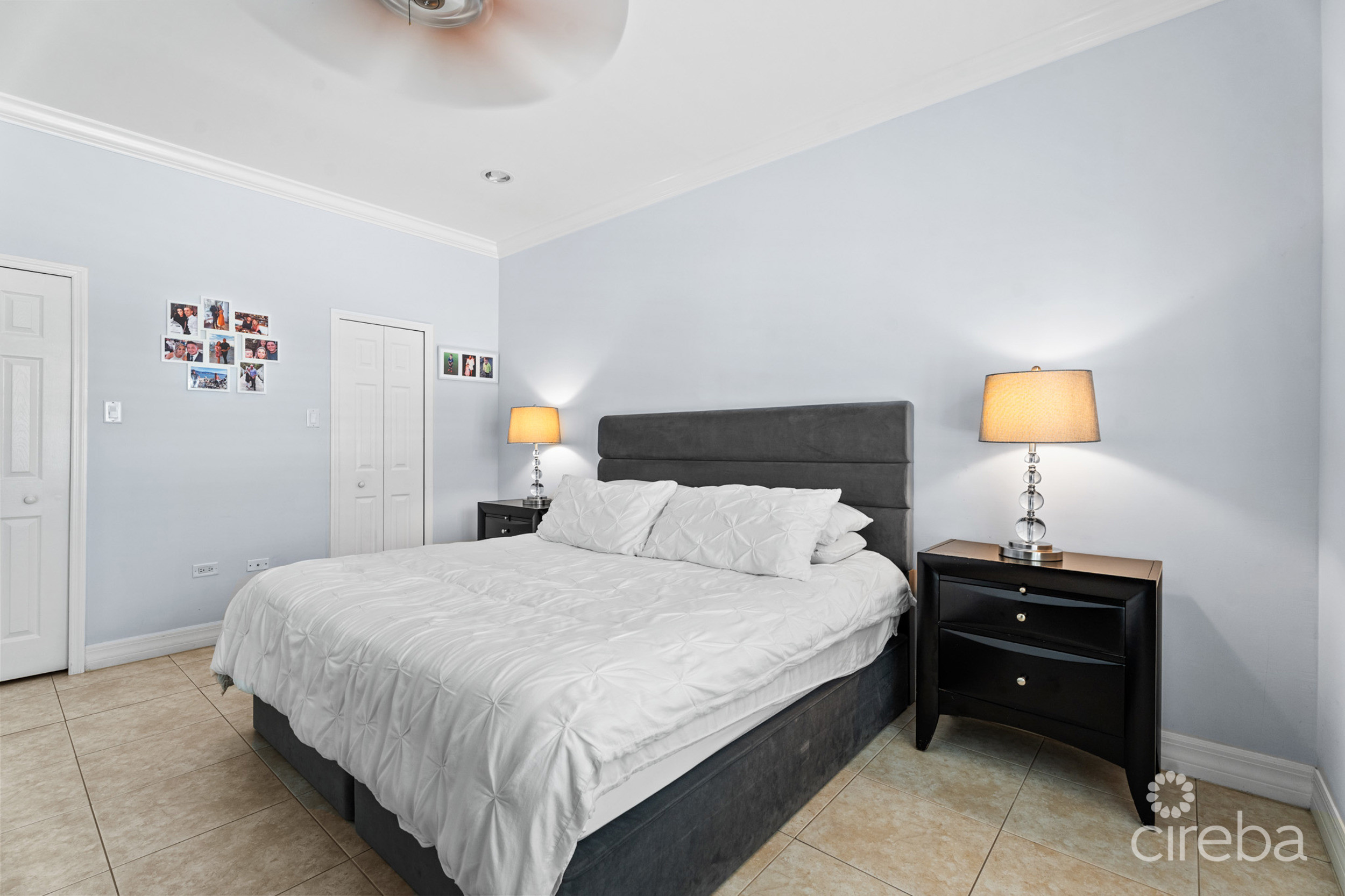 HIGHLANDS – ONE SIDE OF A DUPLEX