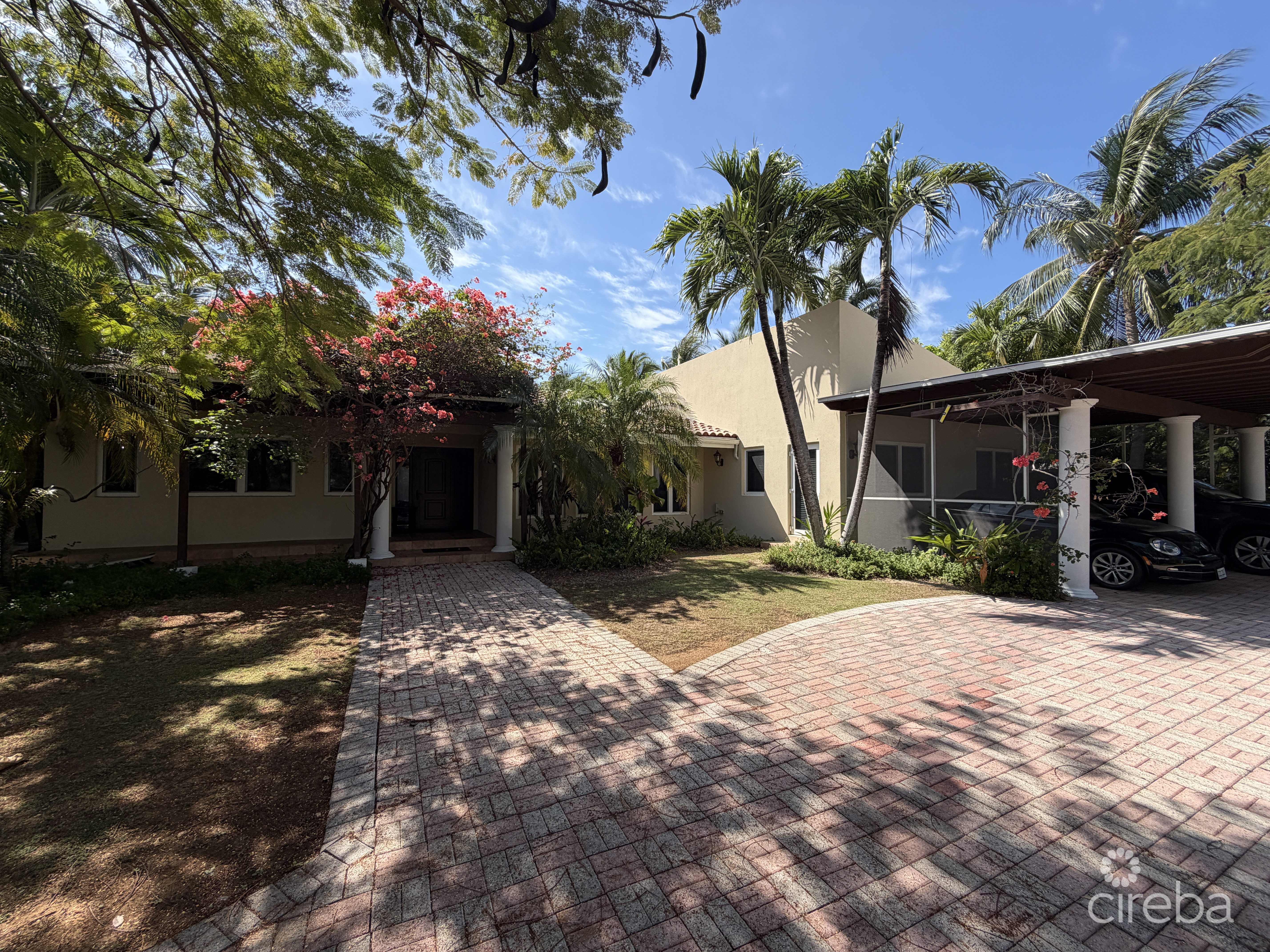 SOUTH SOUND OCEANFRONT HOME