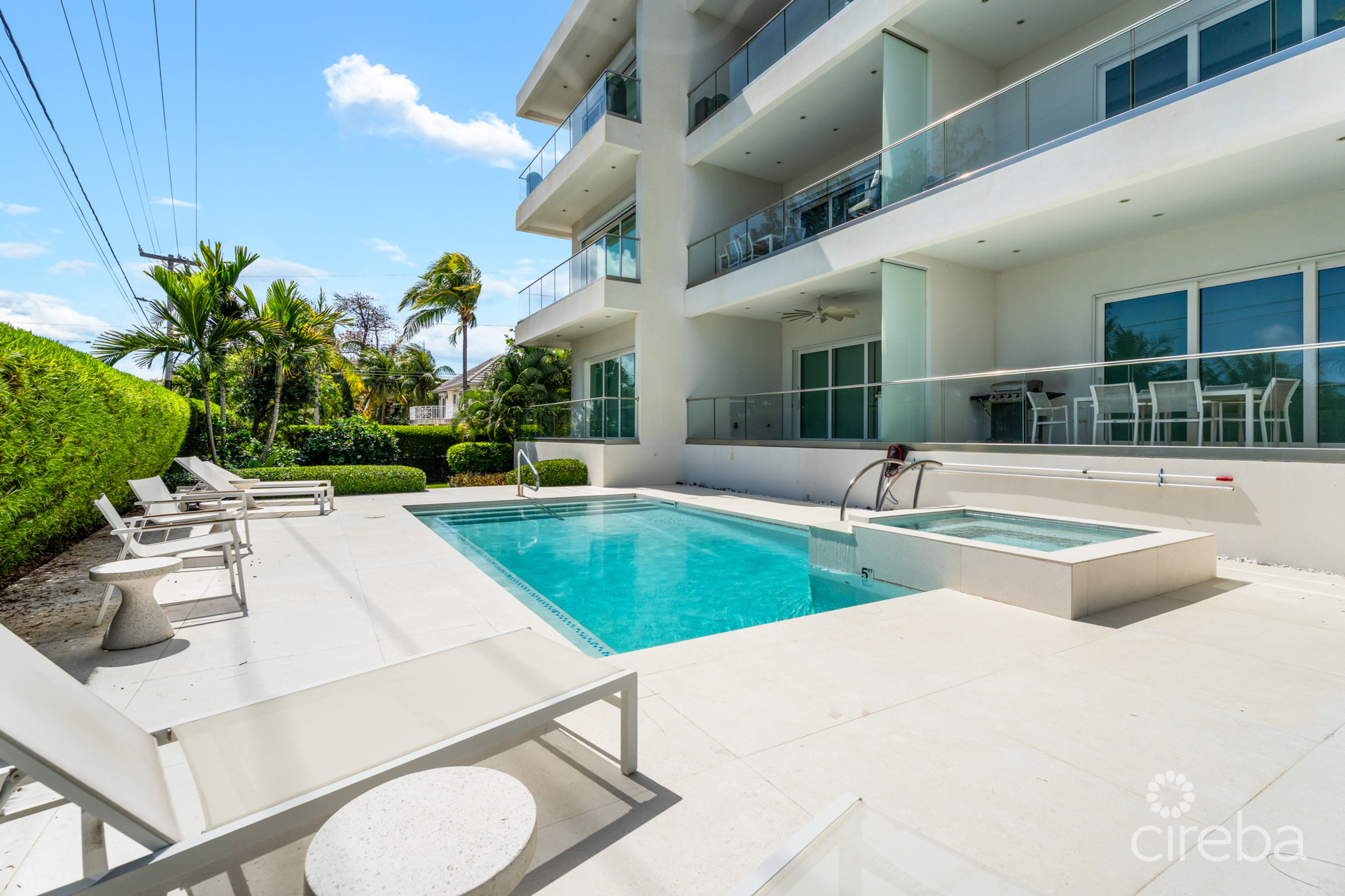 SOUTH BAY RESIDENCE IN SOUTH SOUND