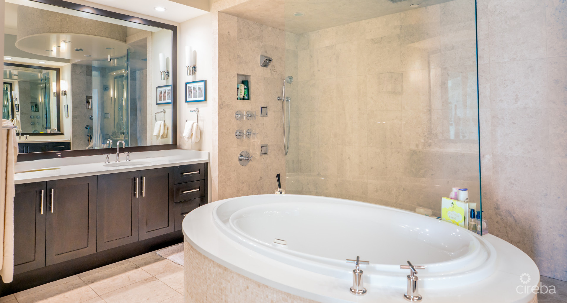 WATERCOLOURS – PRIME LOCATION