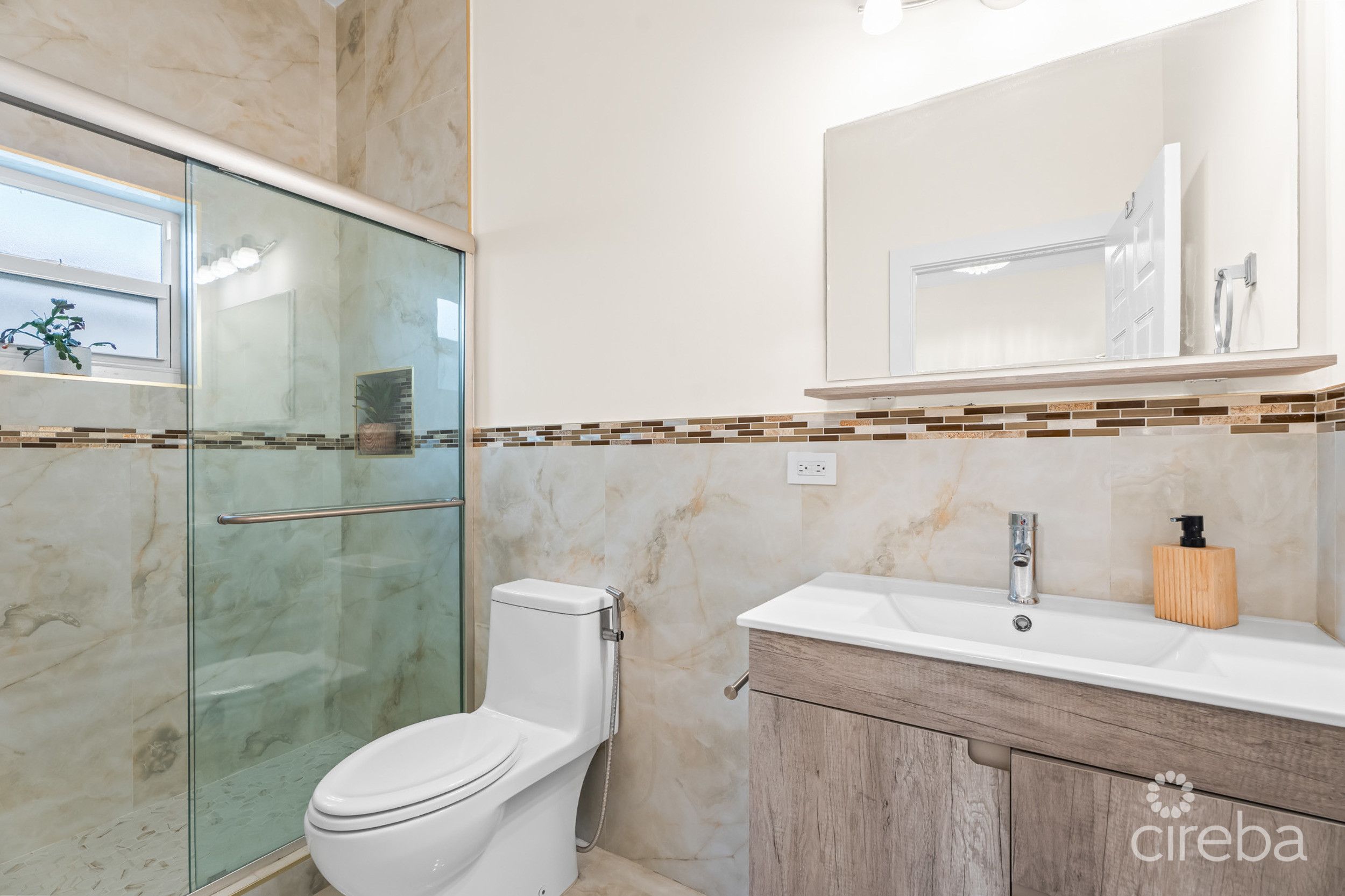 PROSPECT DRIVE HOME 594, 3 BED FAMILY HOME