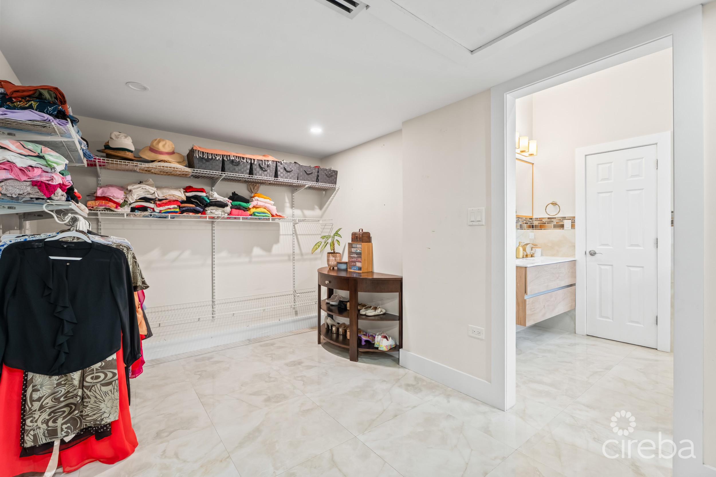 PROSPECT DRIVE HOME 594, 3 BED FAMILY HOME