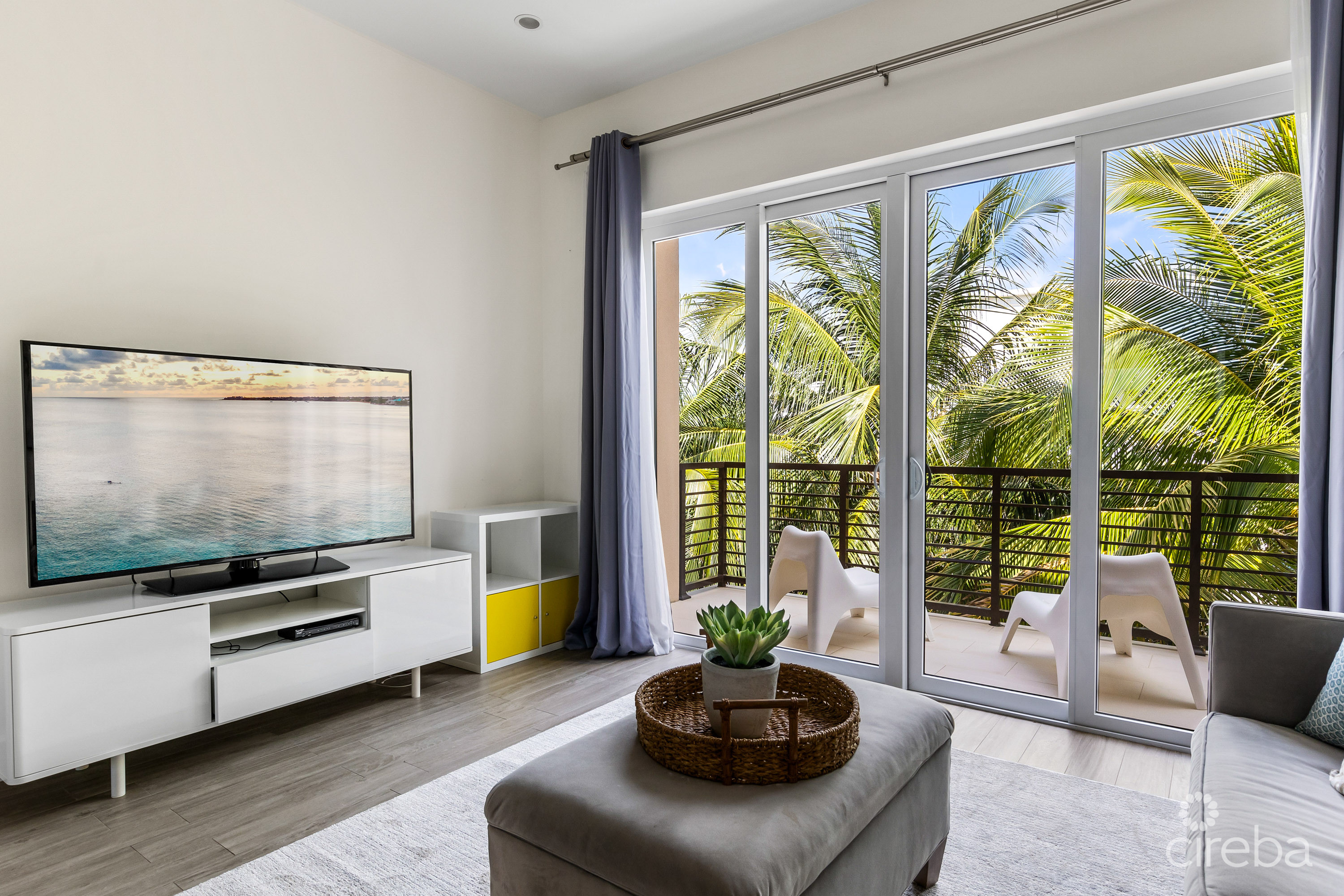 CYPRESS POINTE NORTH 207, CRYSTAL HARBOUR ONE BED CONDO