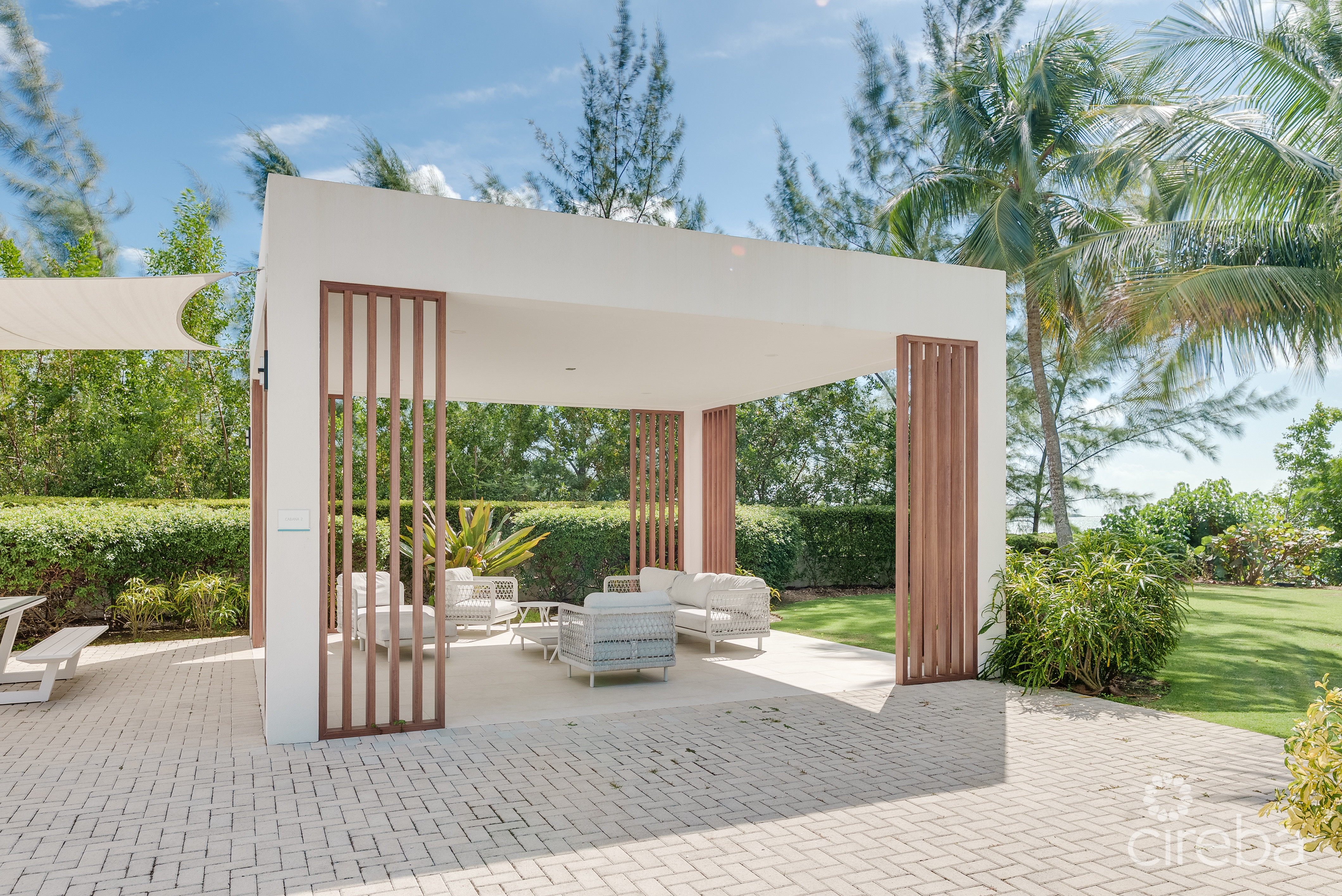 AURA #107, – GROUND FLOOR 3 BED POOLFRONT RESIDENCE