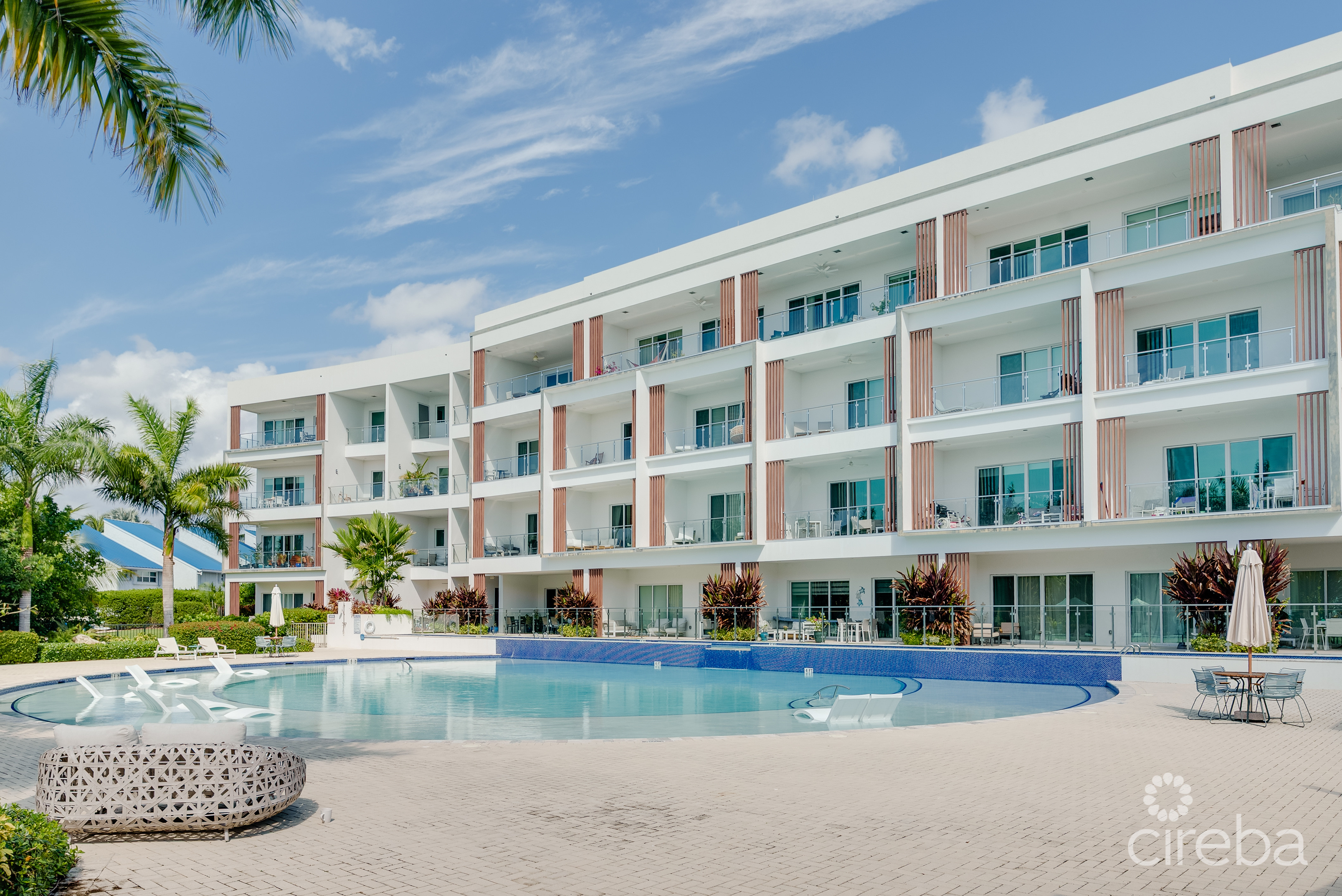 AURA #303 – OCEANFRONT 2 BED PLUS DEN TOWNHOUSE RESIDENCE