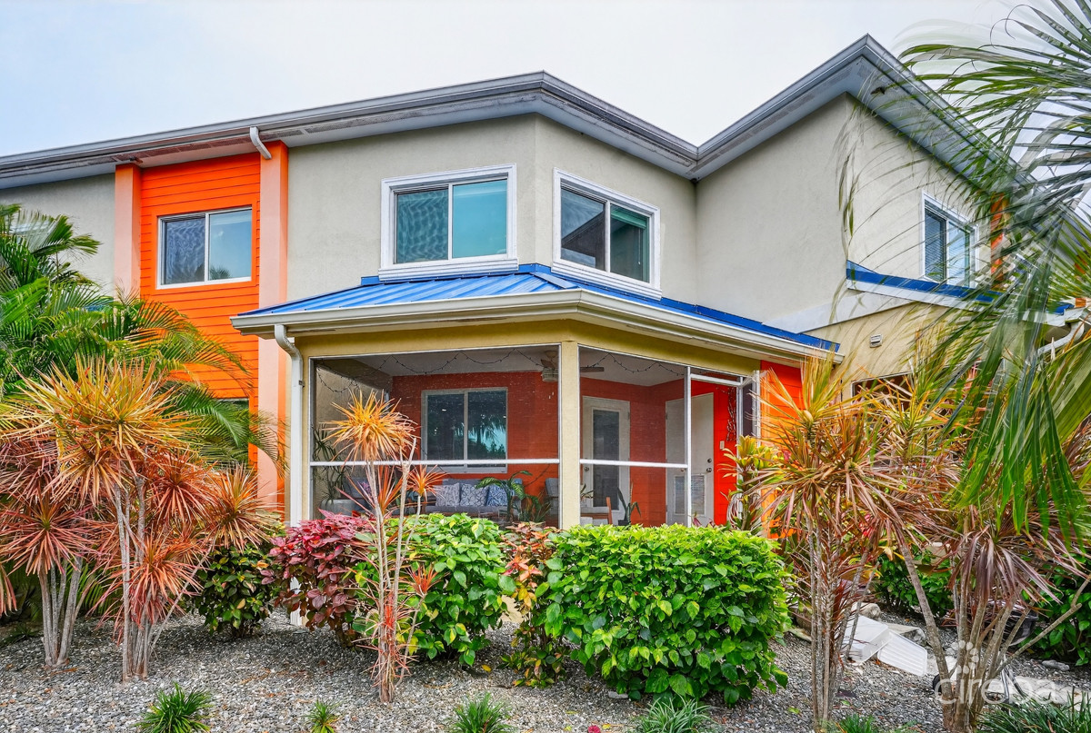 CAYMAN CROSSING MODERN TWO BEDROOM