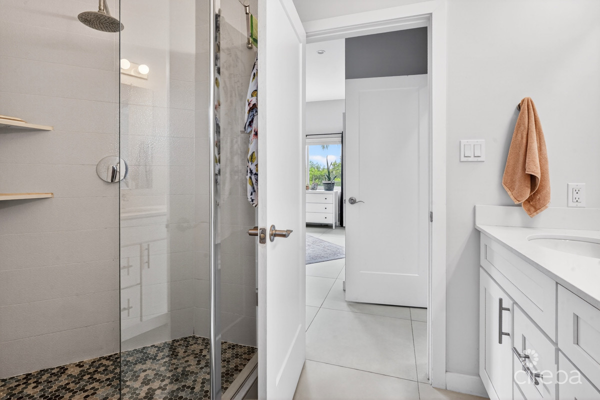 CAYMAN CROSSING MODERN TWO BEDROOM