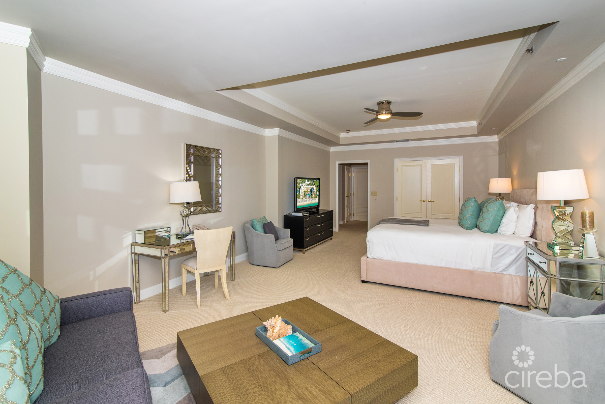 RITZ-CARLTON PRIVATE RESIDENCE #608 NORTH TOWER