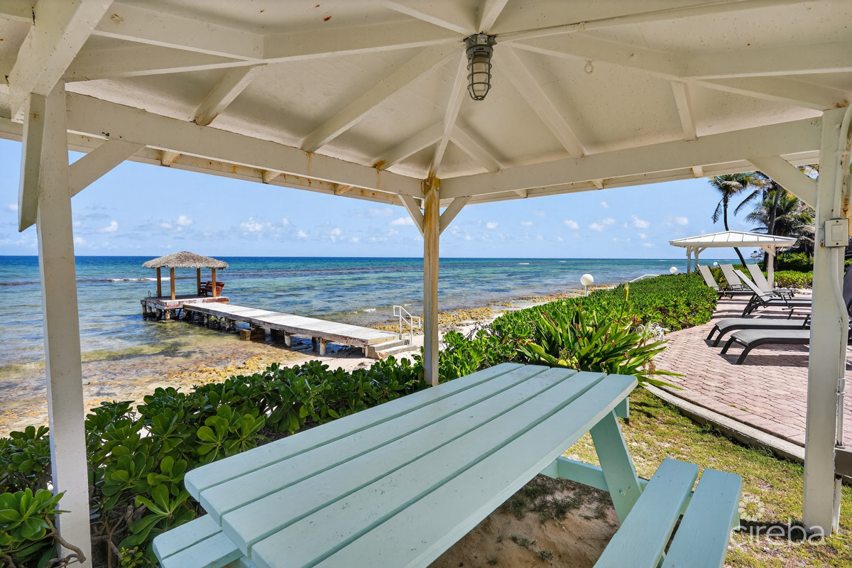 NORTHERN LIGHTS – END UNIT