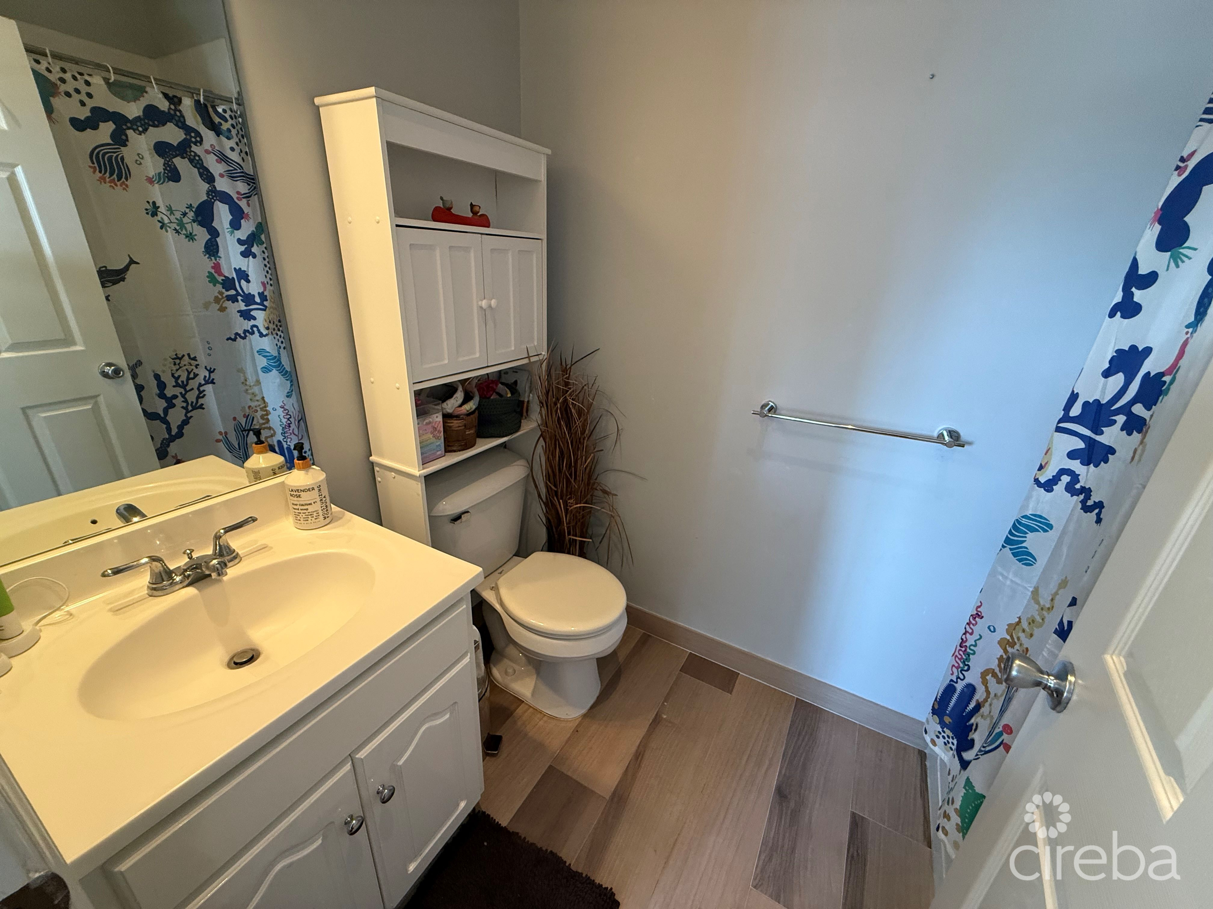 STUNNING 3 BED MYSTIC RETREAT GT