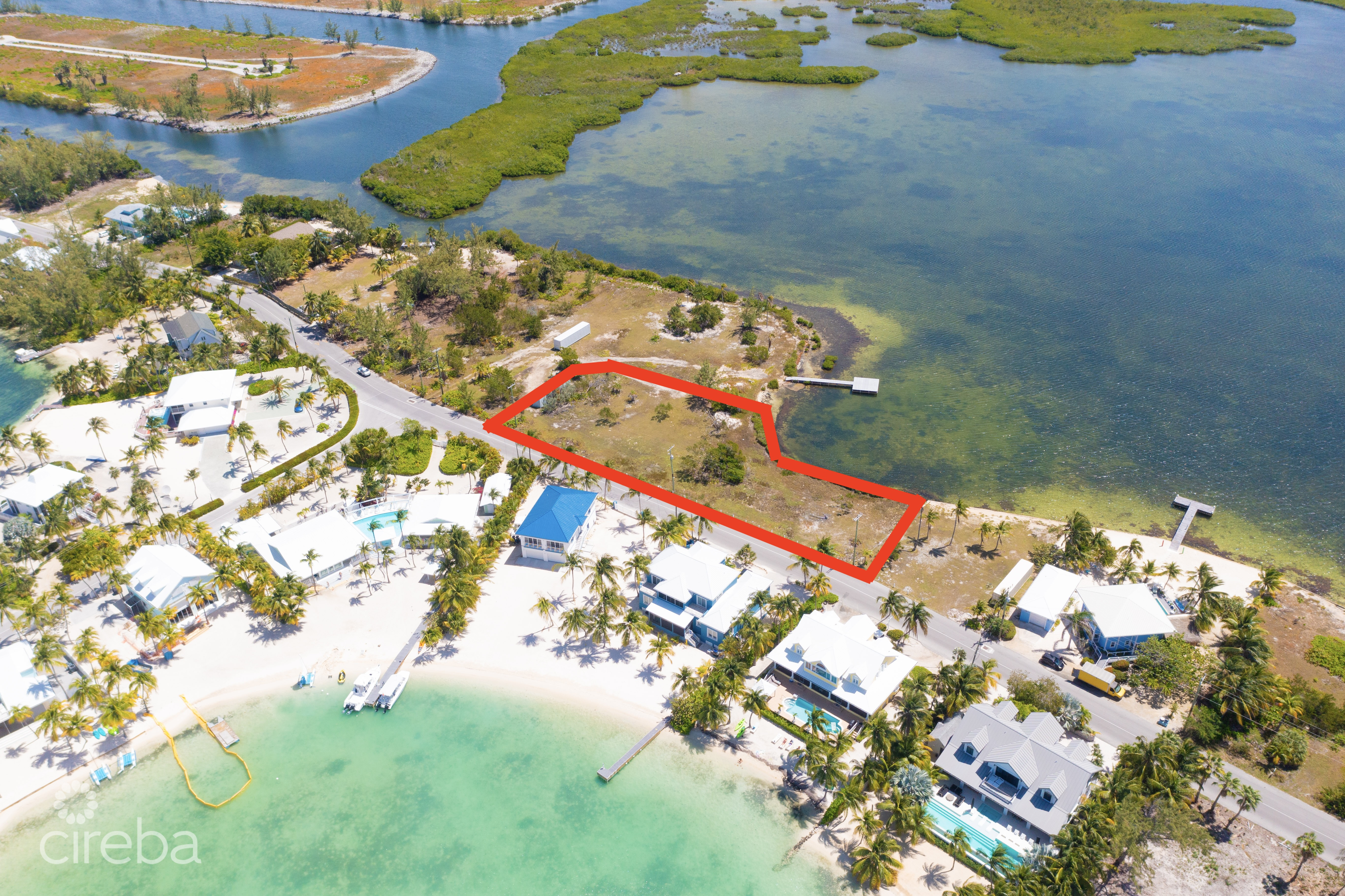 200FT BEACHFRONT OASIS WATER CAY ROAD, LITTLE SOUND | PERFECT FOR BOATING & DOCK