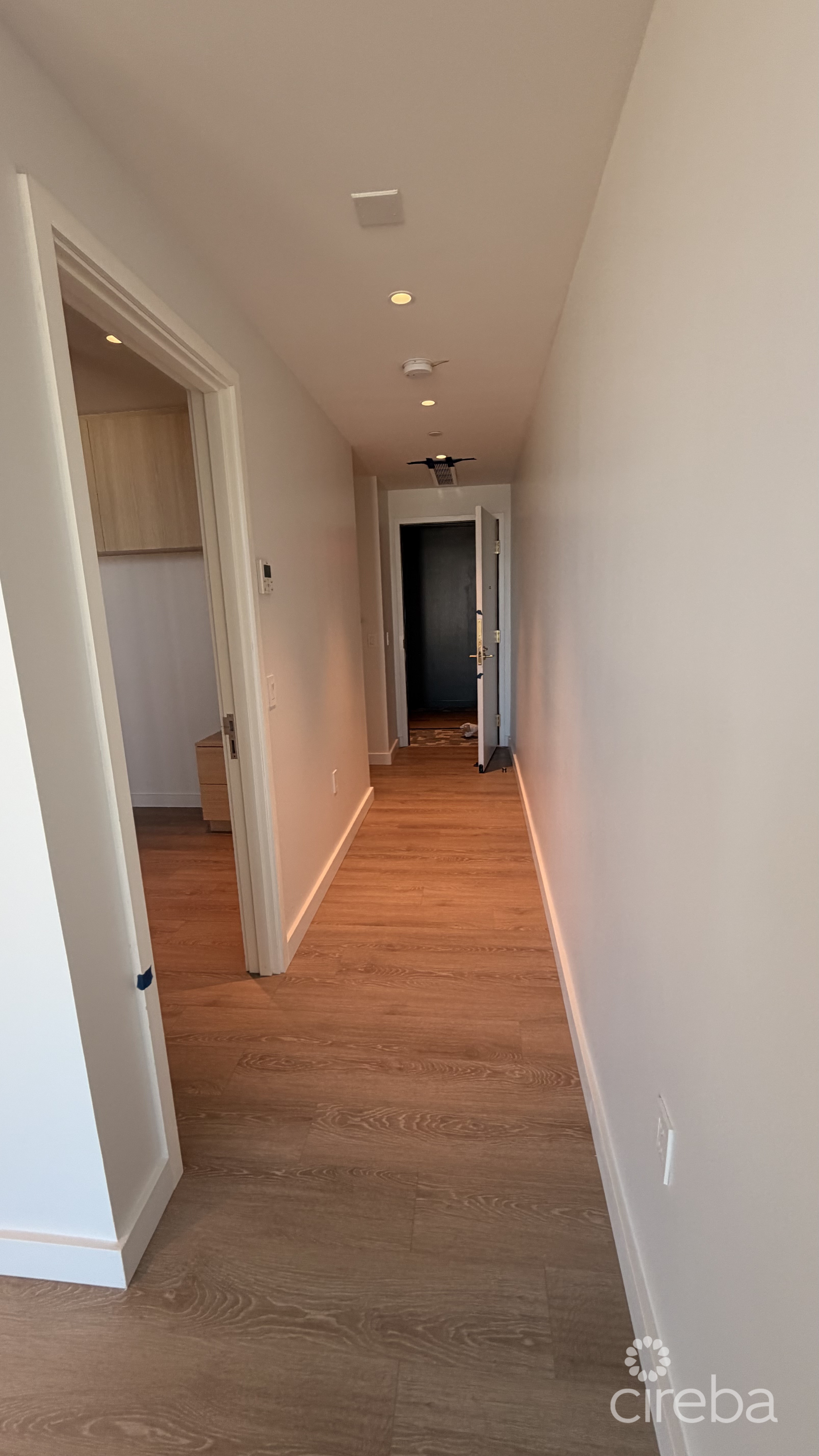 ONE |GT MOVE IN NOW! AMAZING 8TH FLOOR NW VIEWS