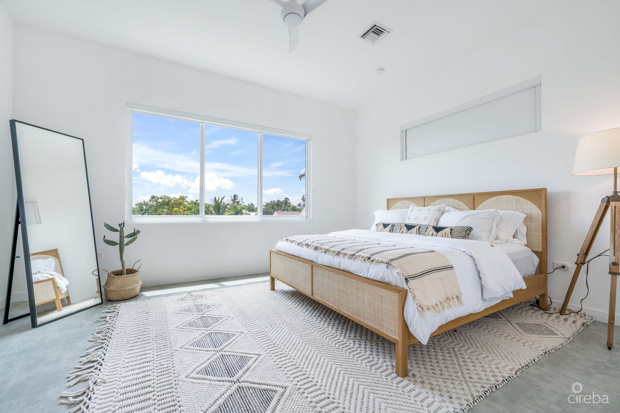 7 MILE CORRIDOR TOWNHOME – ELEVEN PARC #1