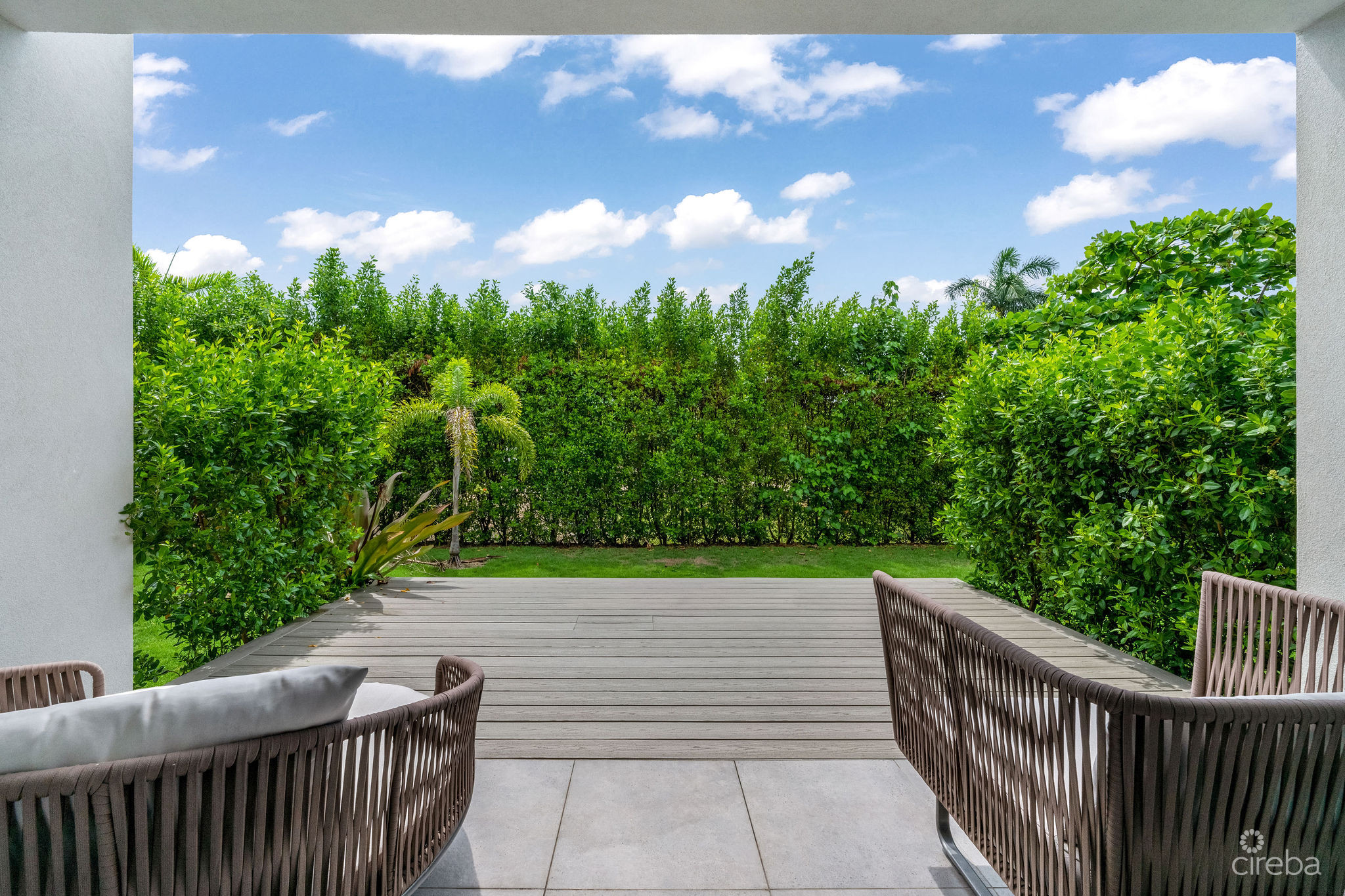 7 MILE CORRIDOR TOWNHOME – ELEVEN PARC #1