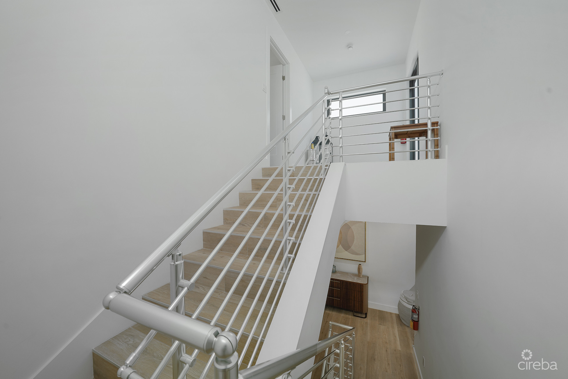 SALT AIR TOWNHOME END UNIT 4 BED