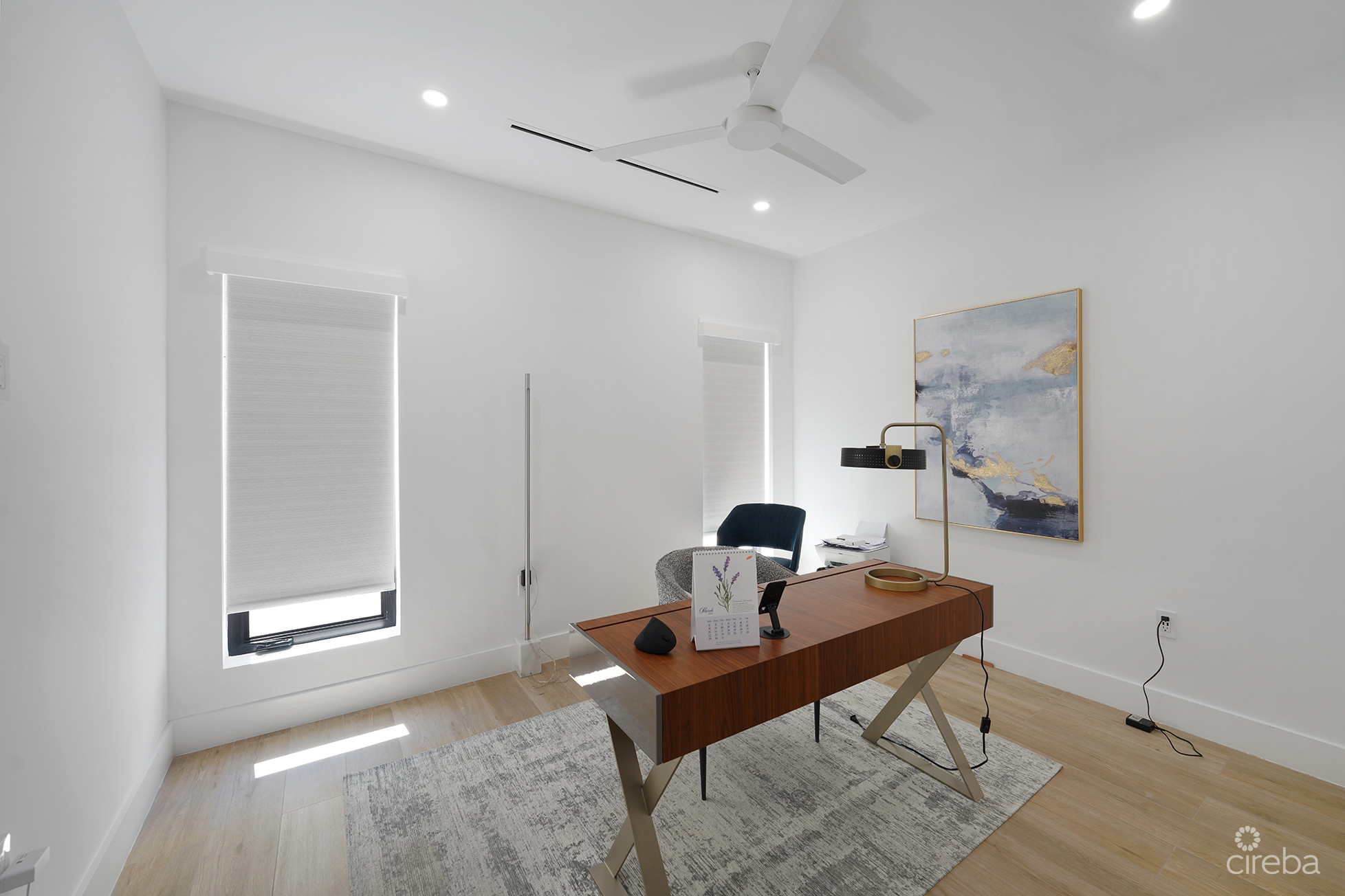 SALT AIR TOWNHOME END UNIT 4 BED