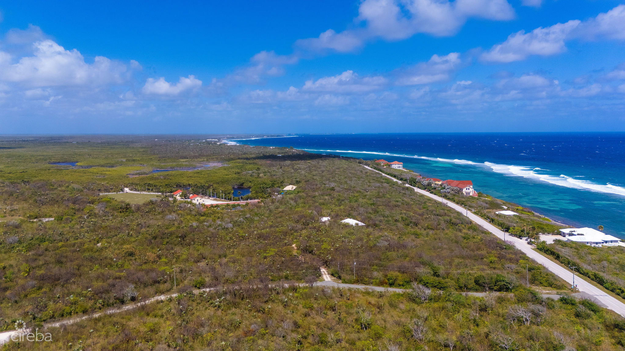 ELEVATED 11.43-ACRE PARCEL IN EAST END
