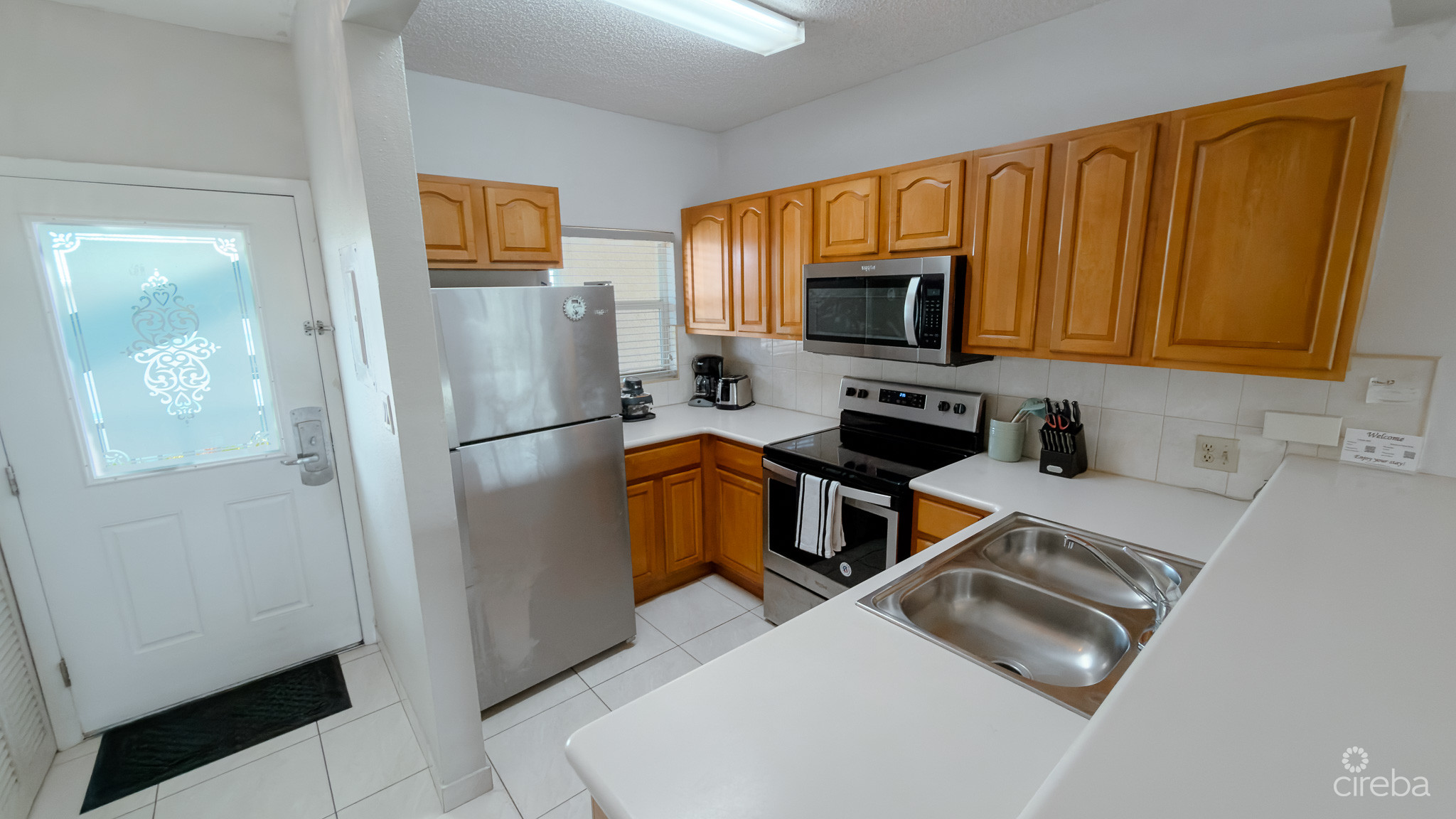 PLANTATION VILLAGE – 7 MILE BEACH CONDO