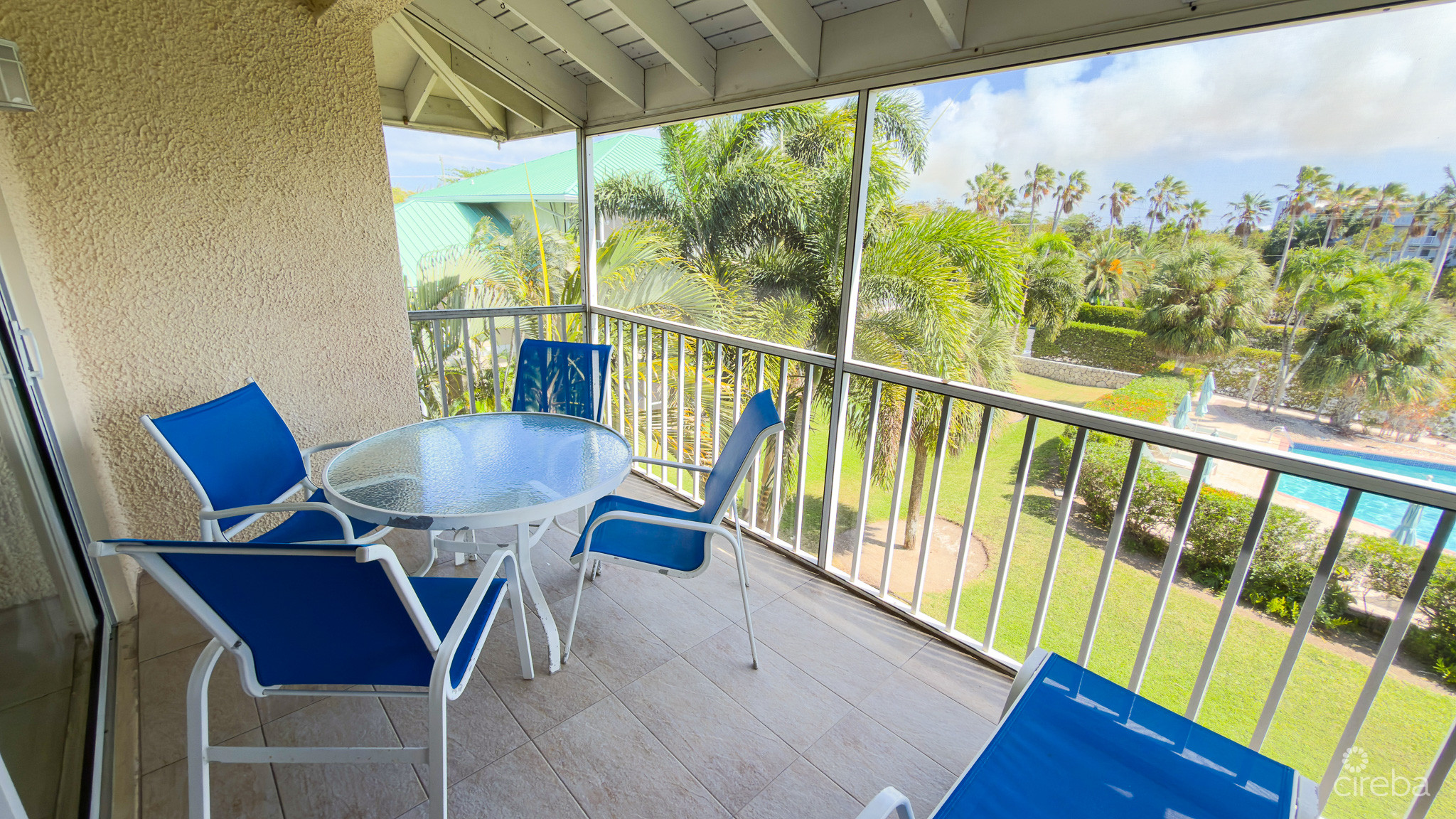 PLANTATION VILLAGE – 7 MILE BEACH CONDO