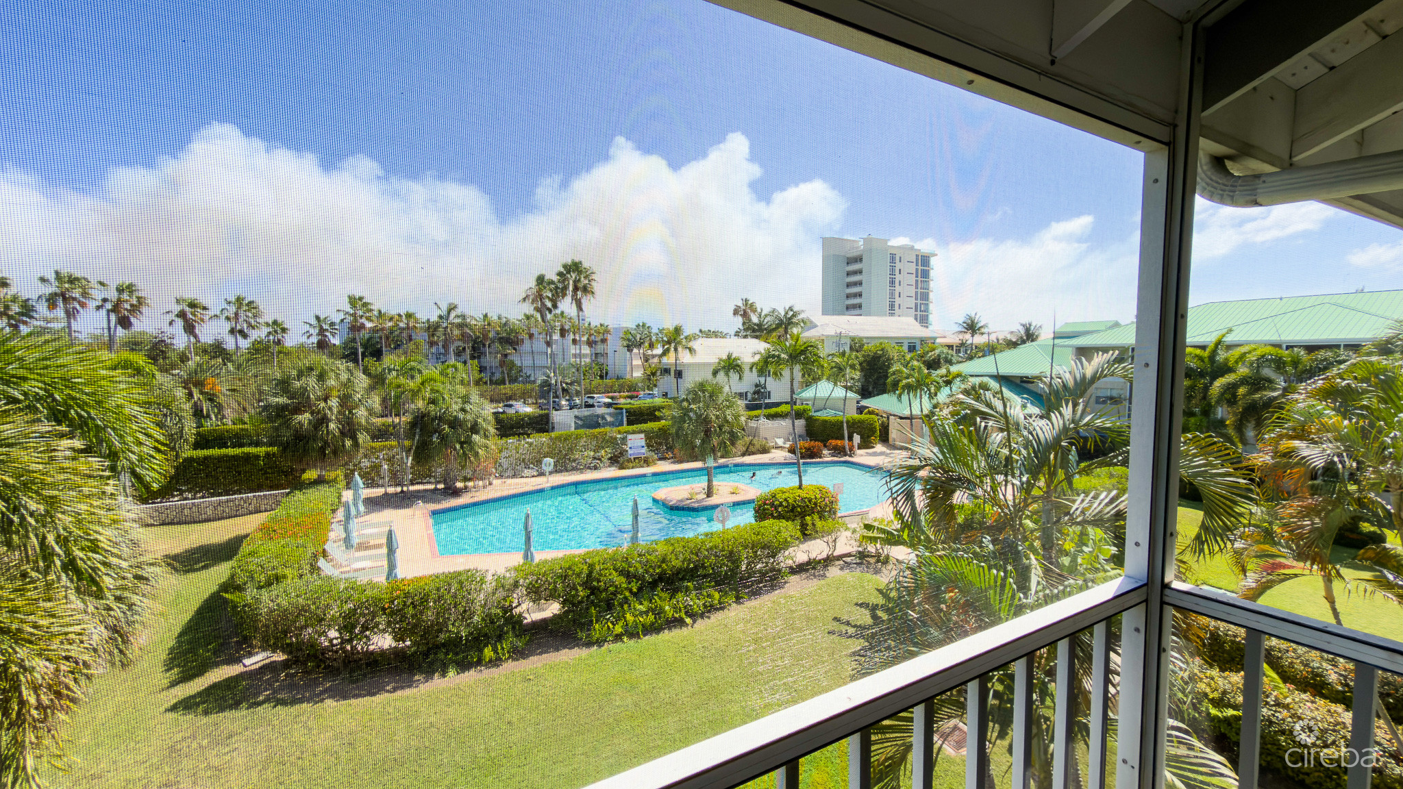 PLANTATION VILLAGE – 7 MILE BEACH CONDO