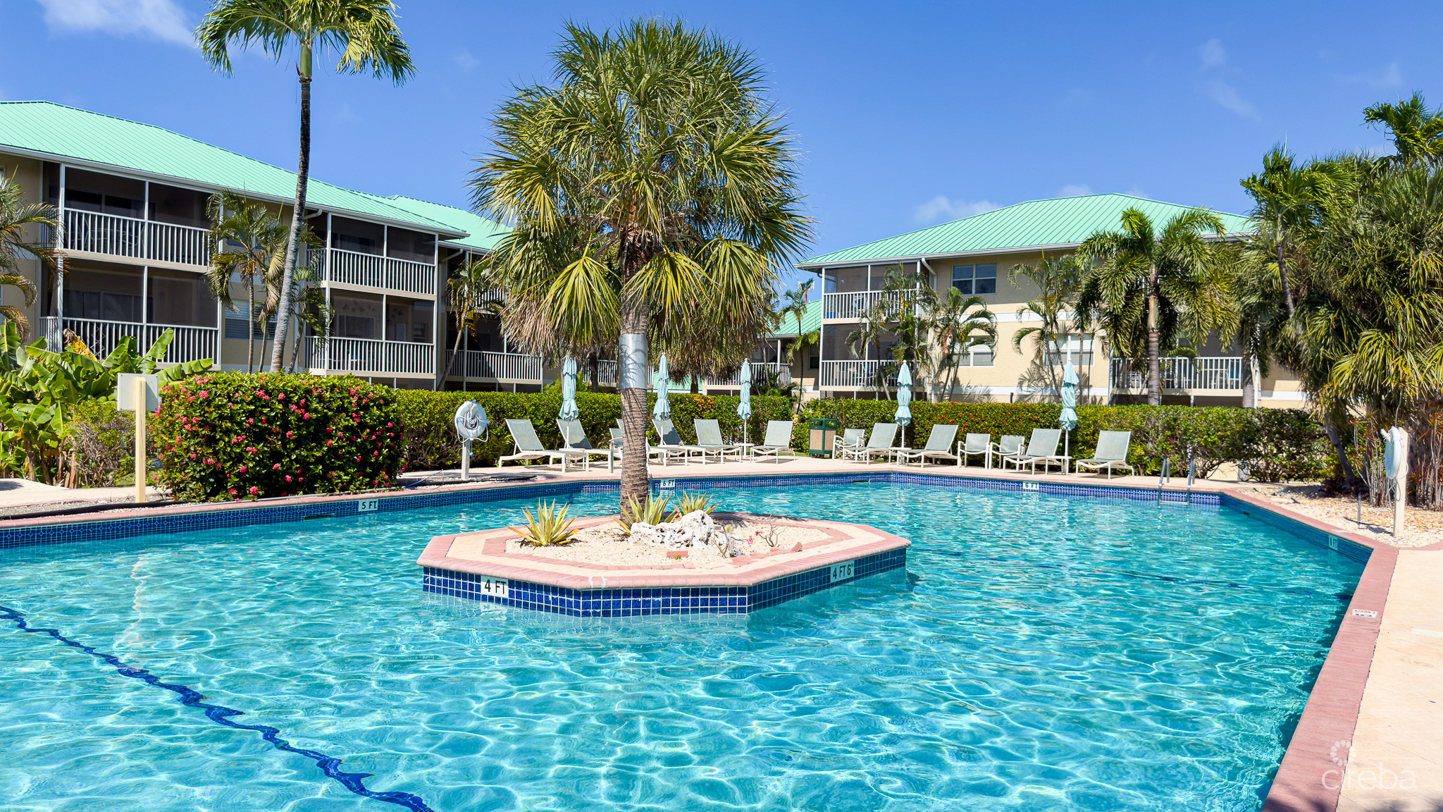 PLANTATION VILLAGE – 7 MILE BEACH CONDO