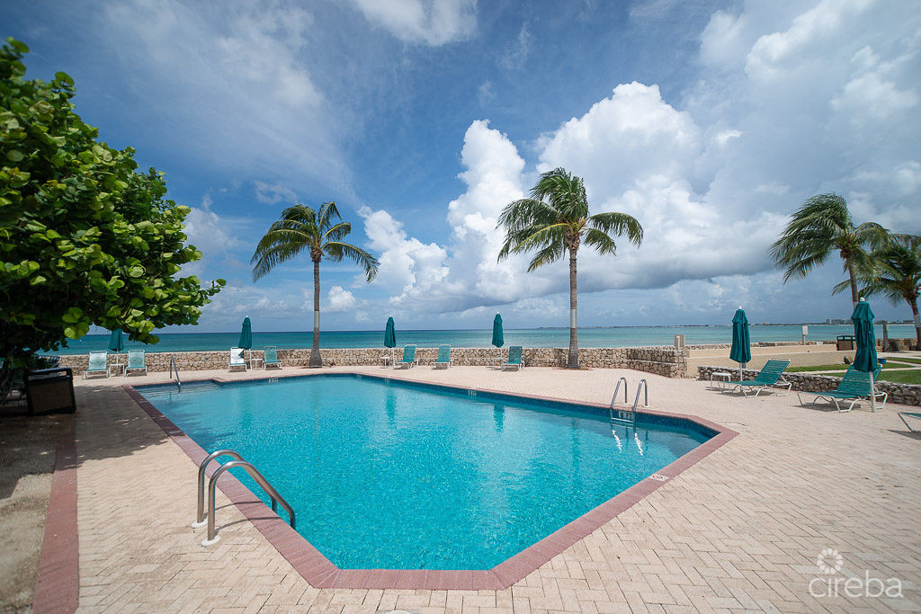 PLANTATION VILLAGE – 7 MILE BEACH CONDO