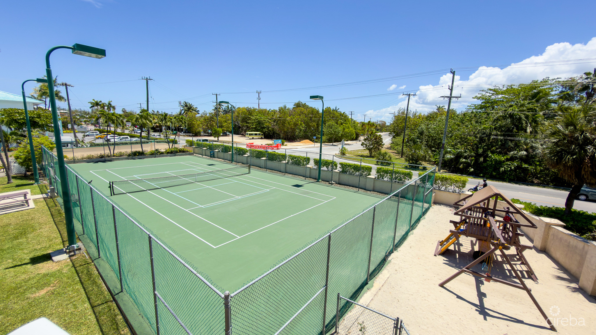 PLANTATION VILLAGE – 7 MILE BEACH CONDO