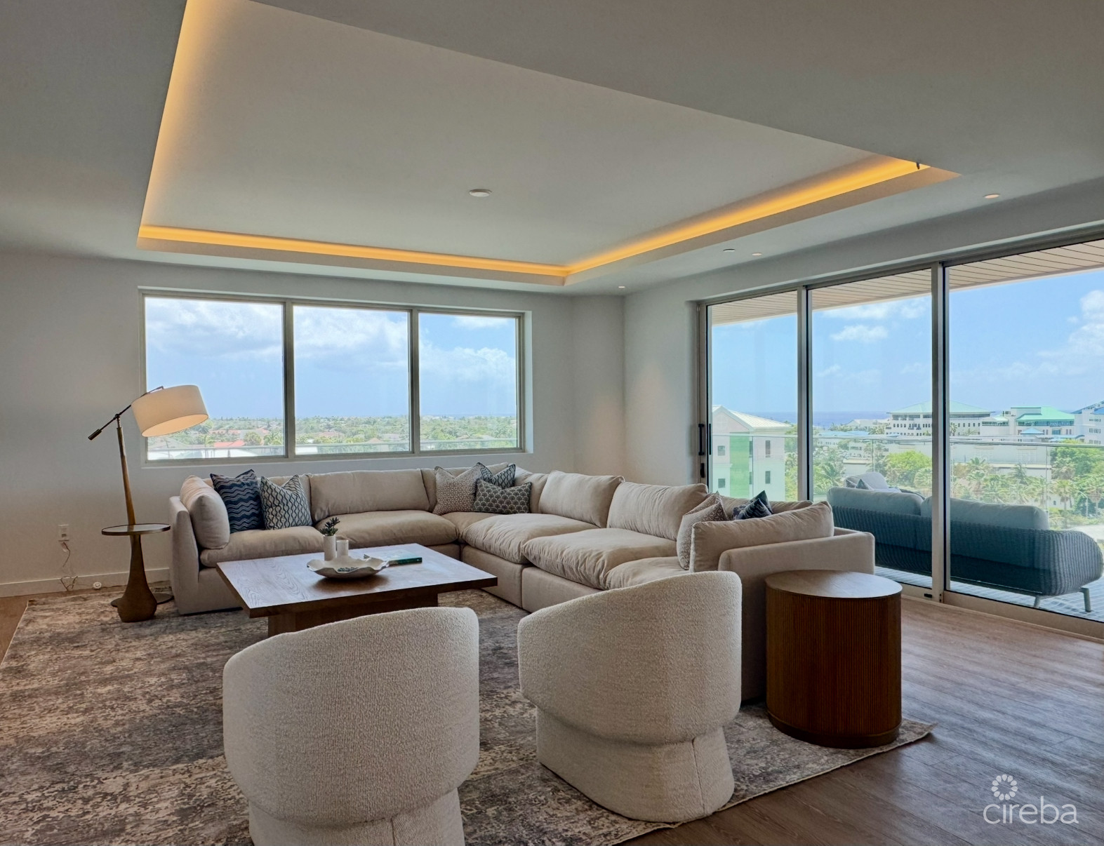 ONE|GT 601 – SIGNATURE GRAND RESIDENCE