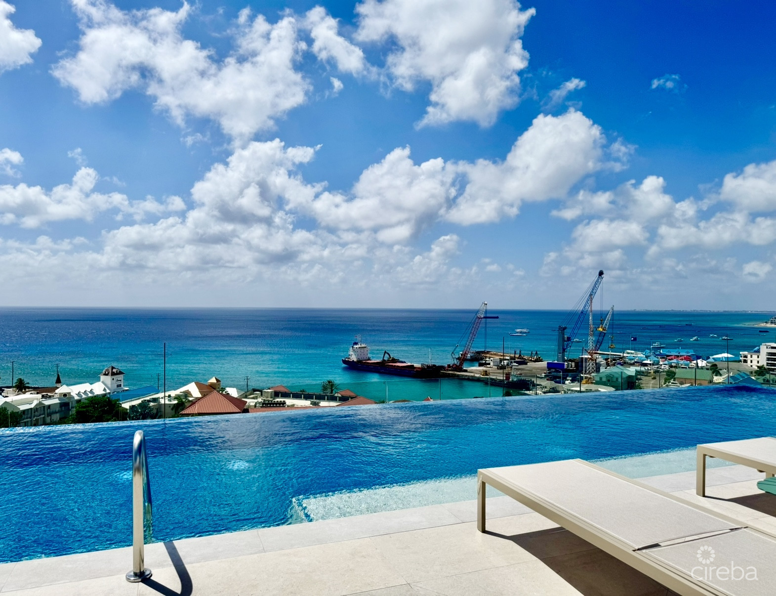 ONE|GT 601 – SIGNATURE GRAND RESIDENCE