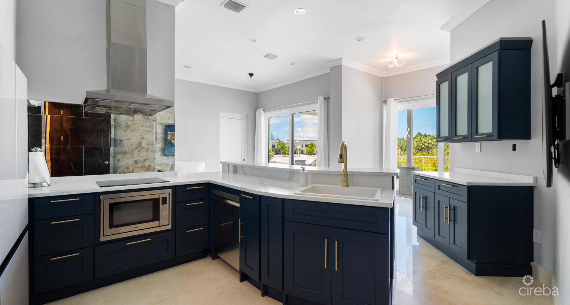 DIAMOND POINT | PATRICK’S ISLAND – EXCEPTIONAL PENINSULA ESTATE WITH EASY 2 BED EXPANSION