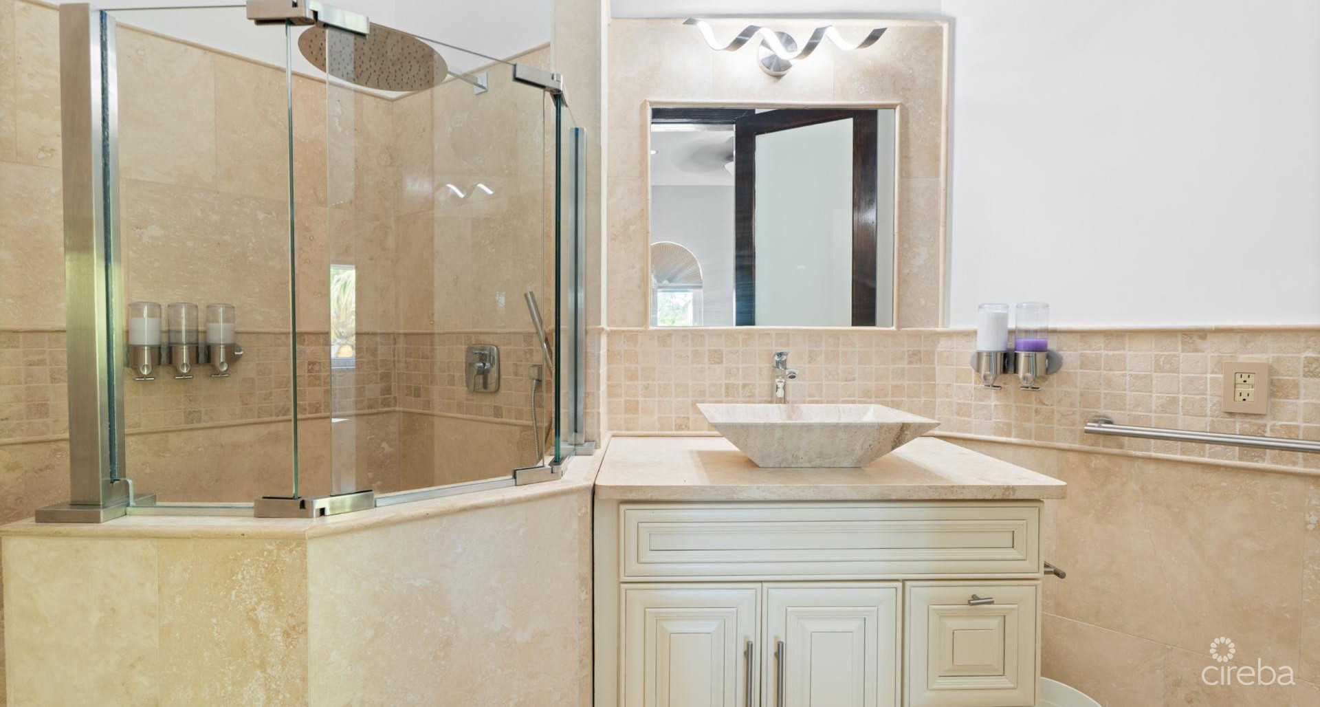 DIAMOND POINT | PATRICK’S ISLAND – EXCEPTIONAL PENINSULA ESTATE WITH EASY 2 BED EXPANSION