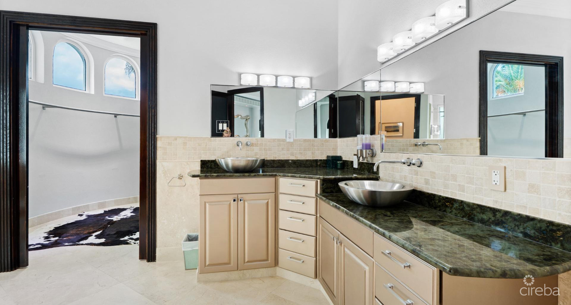 DIAMOND POINT | PATRICK’S ISLAND – EXCEPTIONAL PENINSULA ESTATE WITH EASY 2 BED EXPANSION