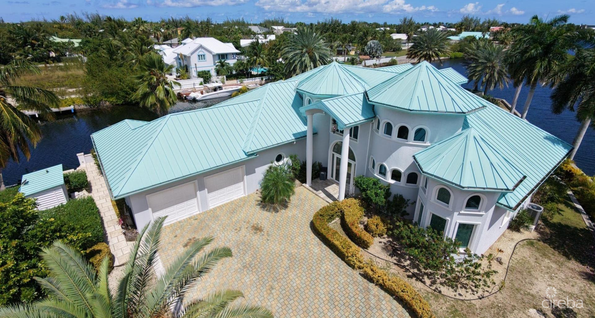 DIAMOND POINT | PATRICK’S ISLAND – EXCEPTIONAL PENINSULA ESTATE WITH EASY 2 BED EXPANSION