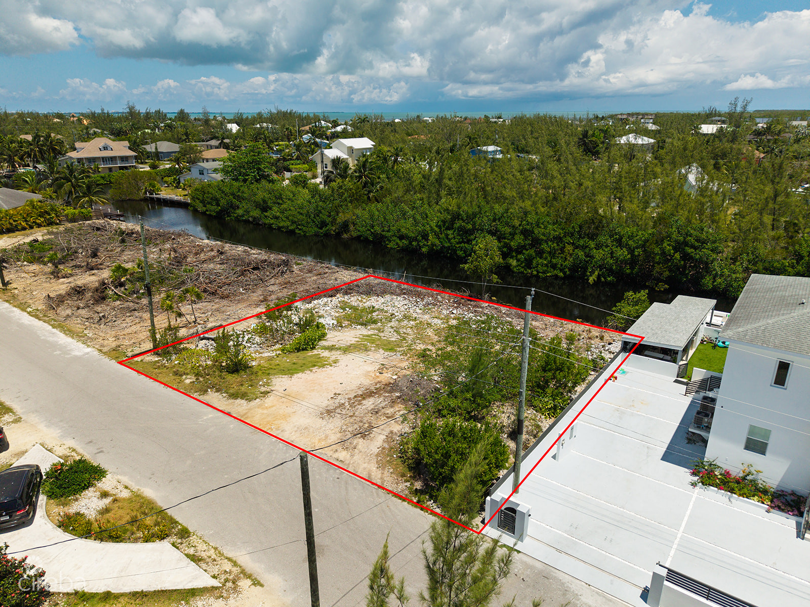 0.2296 ACRE – CANAL LOT – FILLED