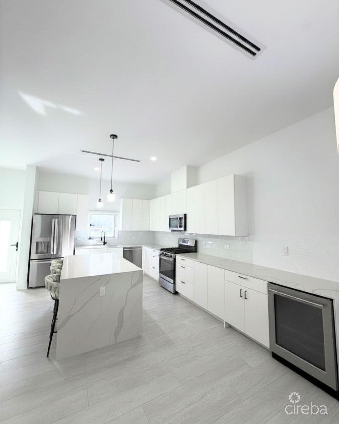THE MEADOWS AT BATABANO – UPGRADED 3 BED WITH ROOF TERRACE TOWNHOME