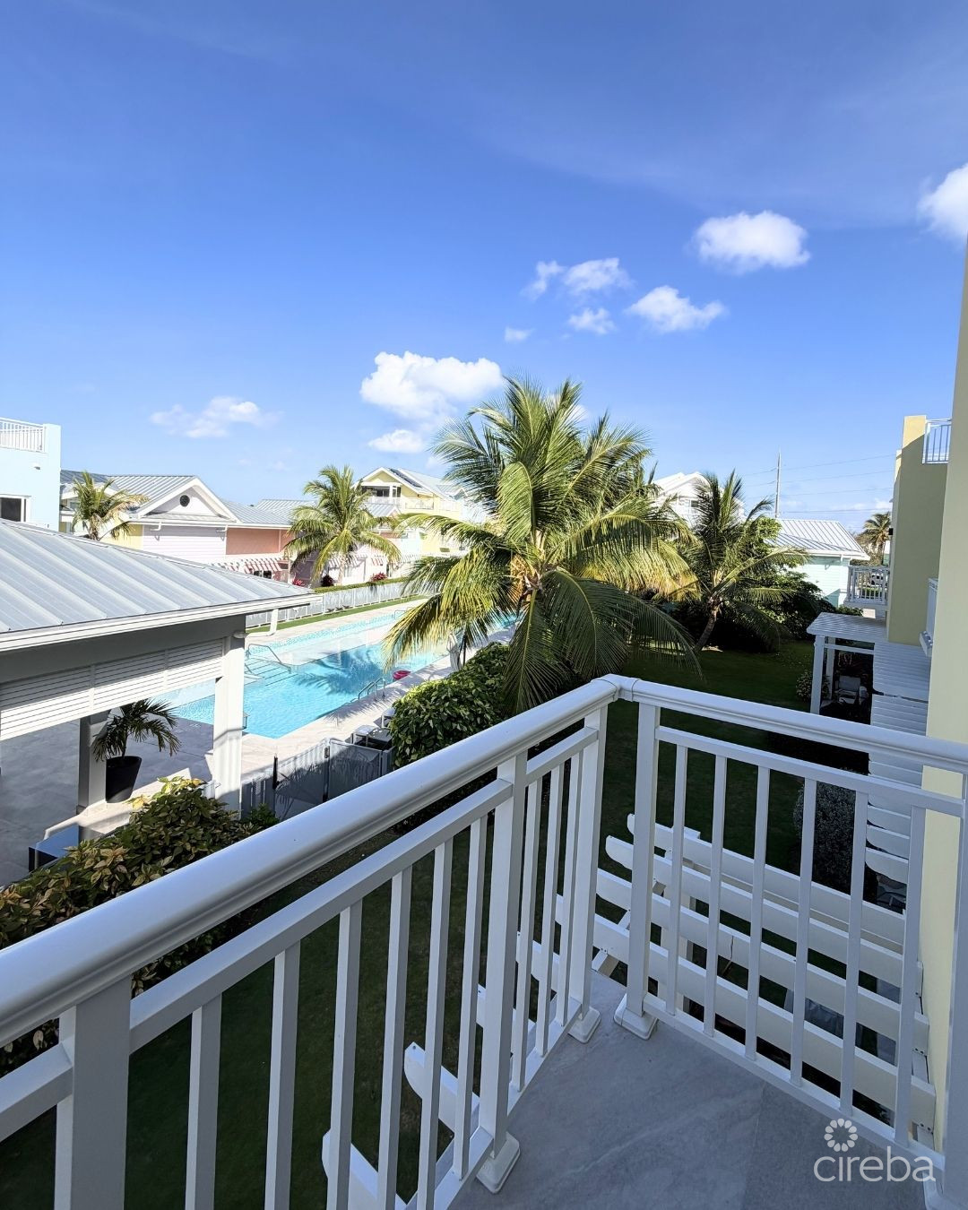 THE MEADOWS AT BATABANO – UPGRADED 3 BED WITH ROOF TERRACE TOWNHOME