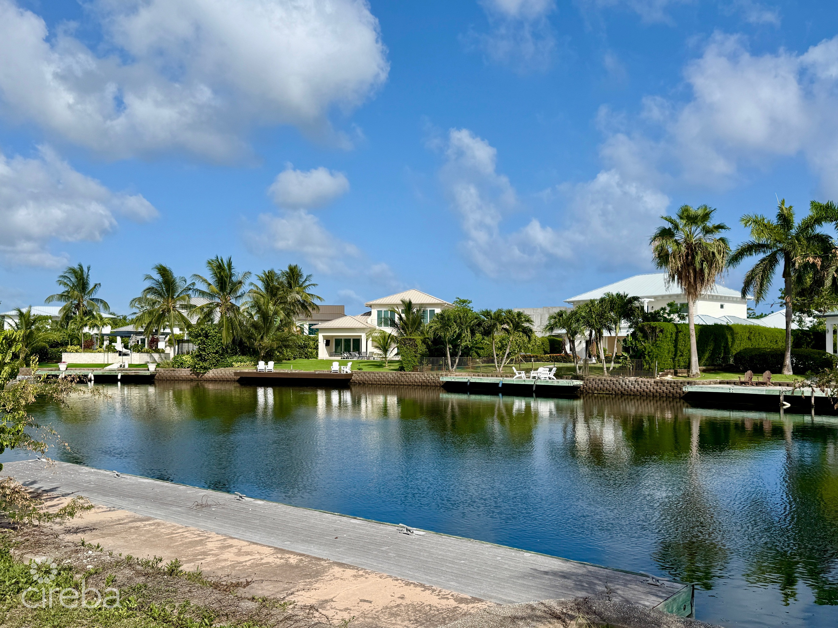 GRAND HARBOUR, GRAND ISLE CANAL FRONT LAND