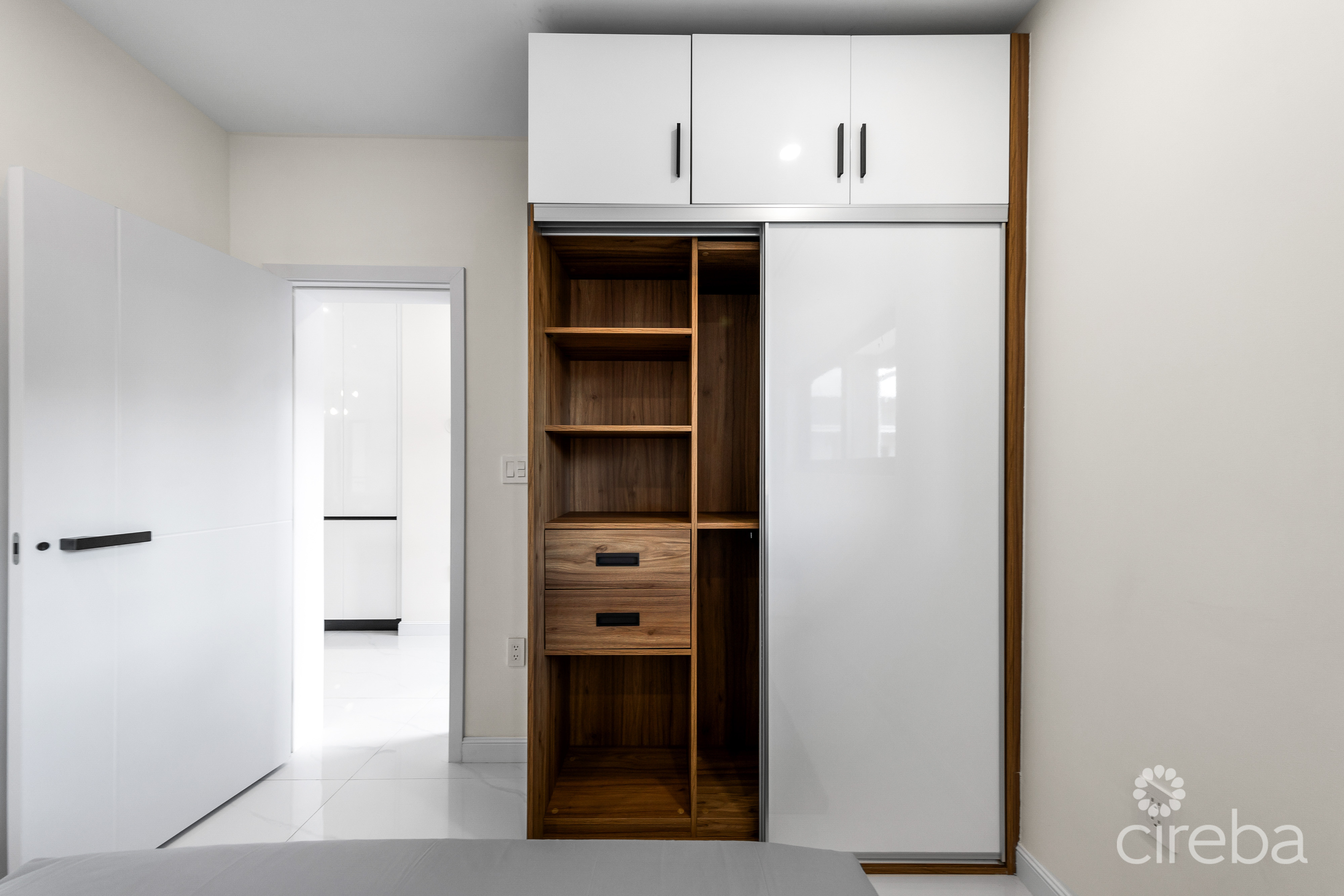 LOVELY 2 BED 2 BATH – ARZA WEST BAY