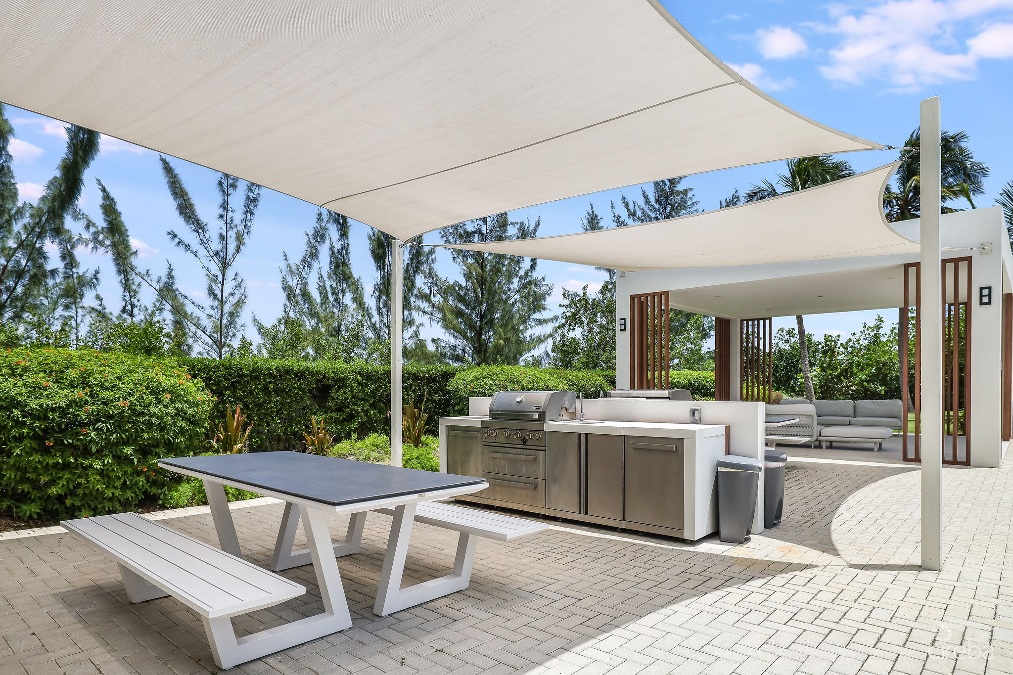 AURA #305 OCEANFRONT