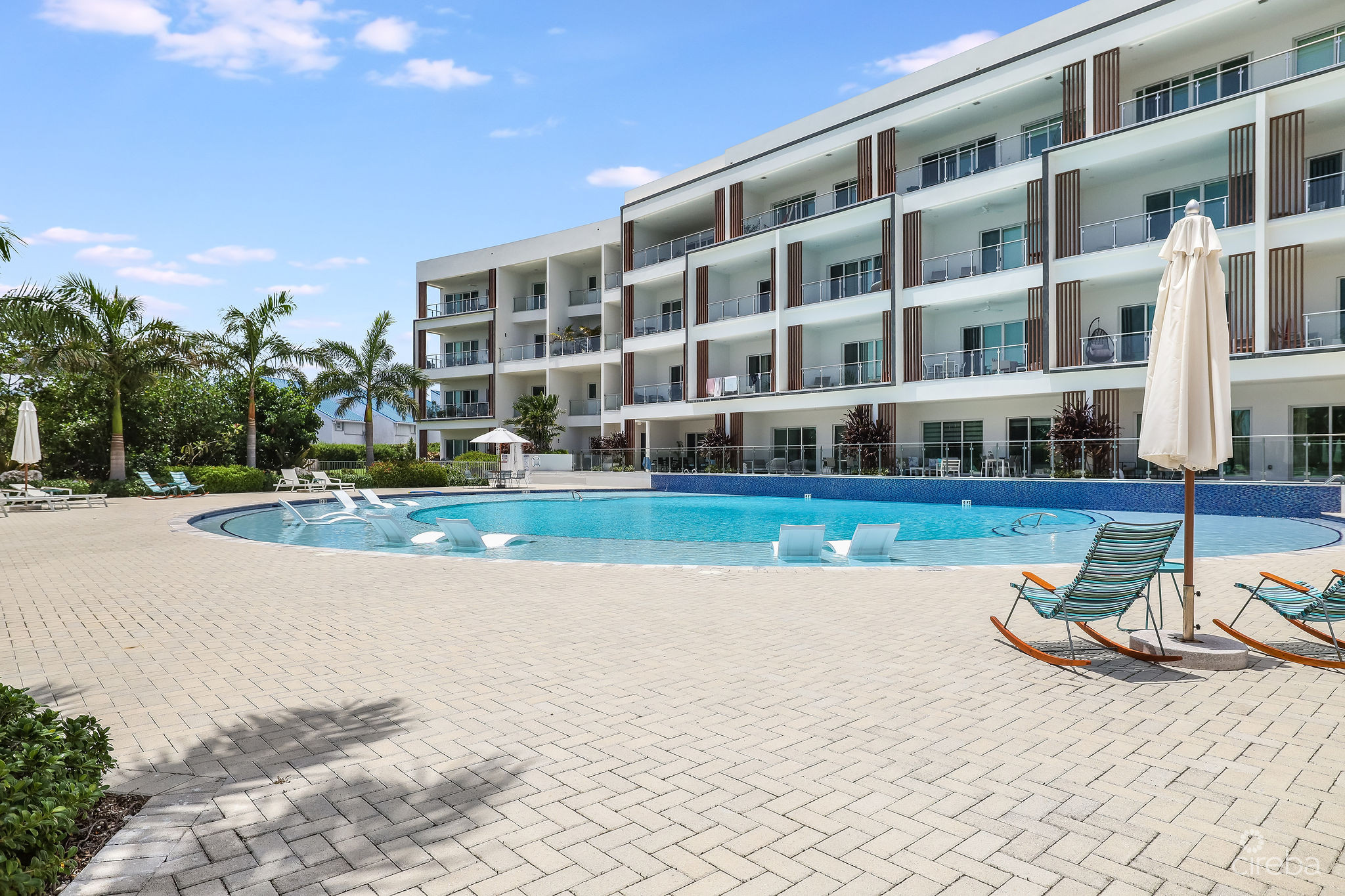 AURA #305 OCEANFRONT