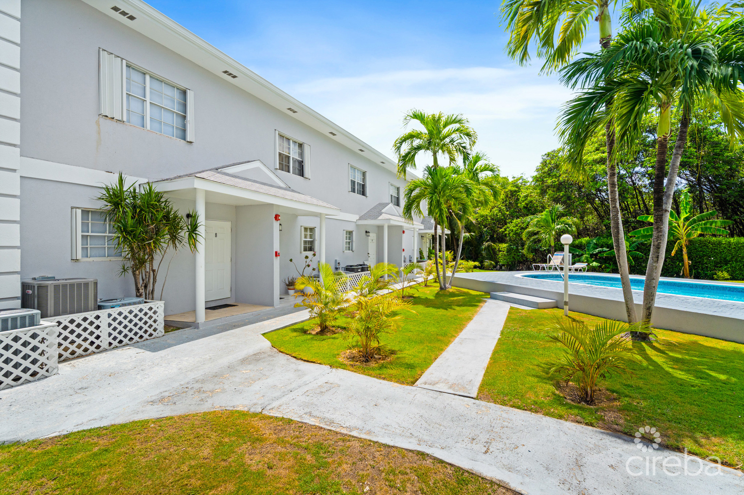 PARK VIEW COURT, PHASE ONE – LOCATION CLOSE TO SMB