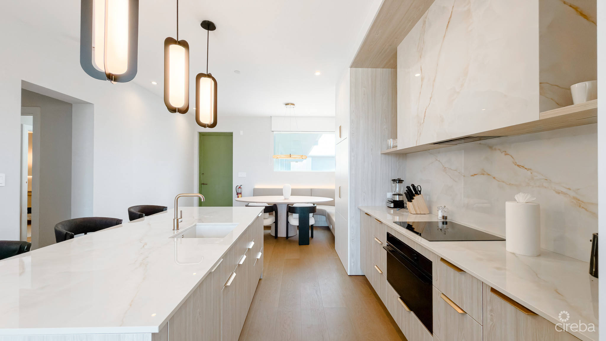 THE GROVE TOO – 4 BED PENTHOUSE