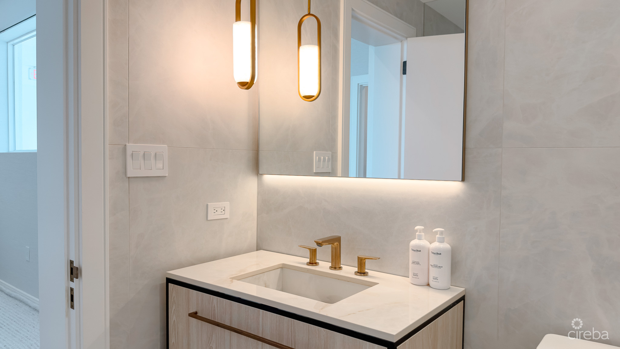 THE GROVE TOO – 4 BED PENTHOUSE