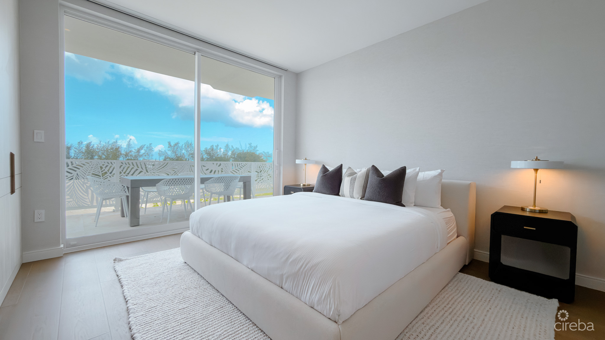 THE GROVE TOO – 4 BED PENTHOUSE