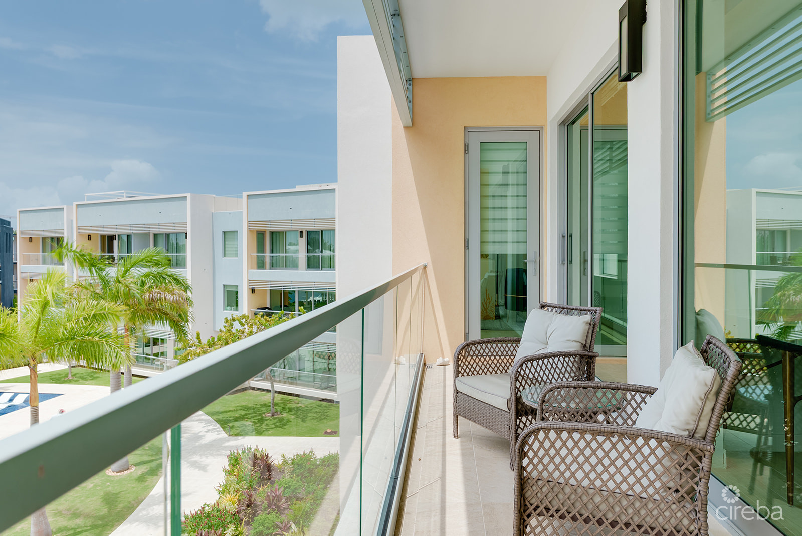 ONE CANAL POINT PENTHOUSE WITH COVERED ROOF TERRACE 4