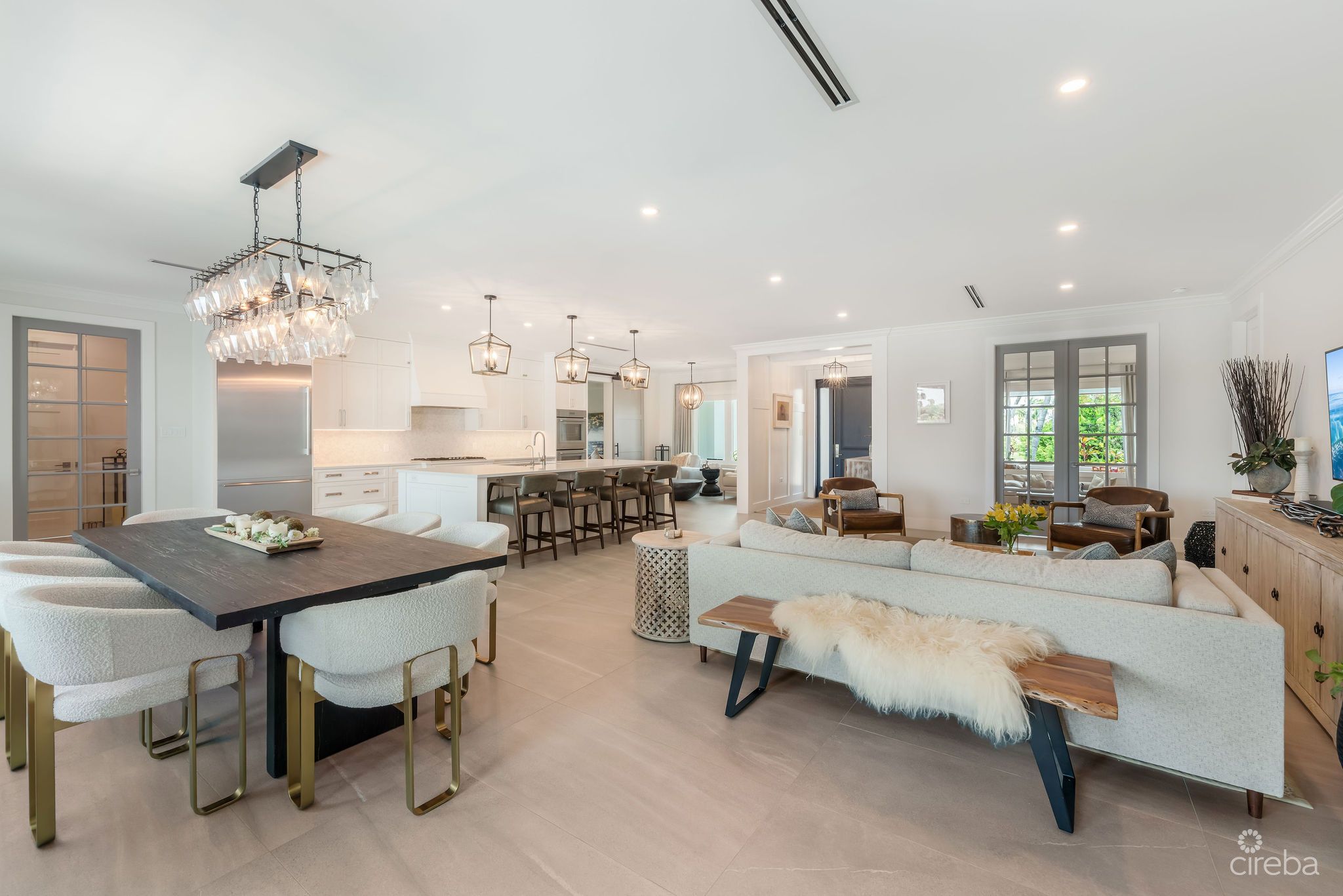 COCONUT COVE, THE SHORES FAMILY HOME 2