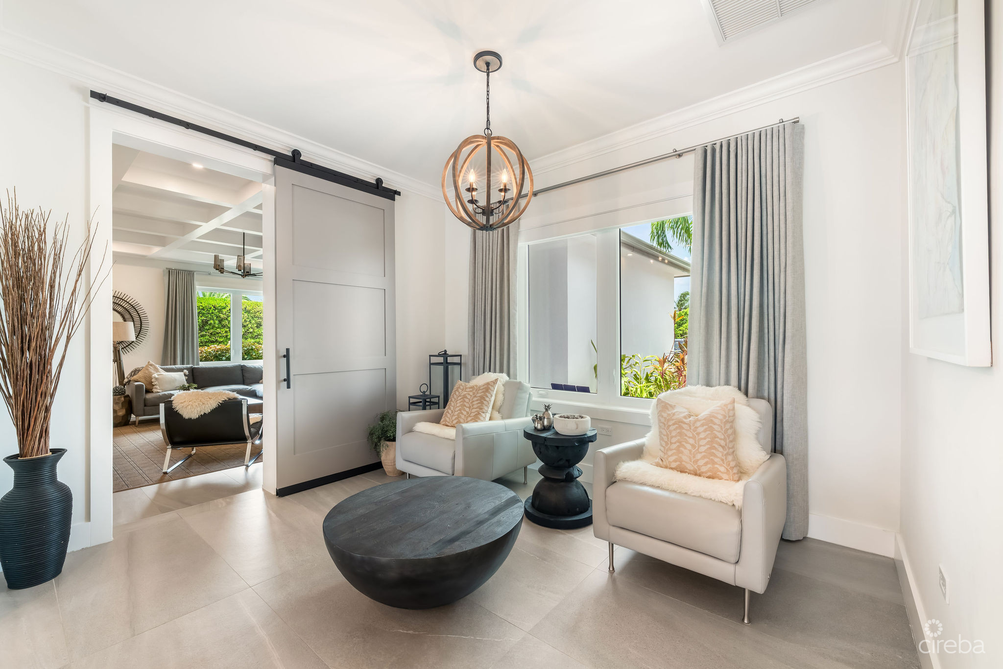 COCONUT COVE, THE SHORES FAMILY HOME