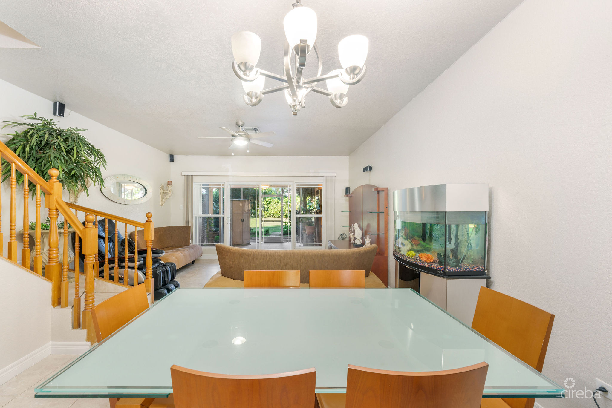 SPACIOUS 3 BED + DEN TOWNHOME AT L'AMBIENCE 2