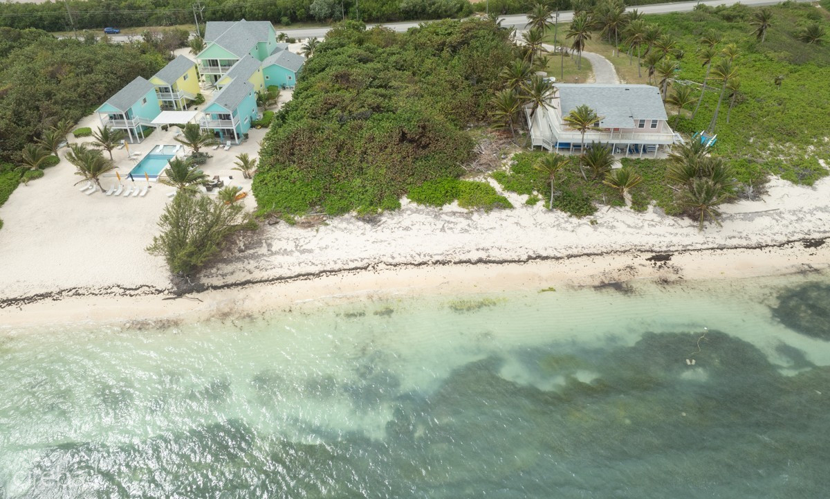 Colliers beach front land, zoned hotel tourism
